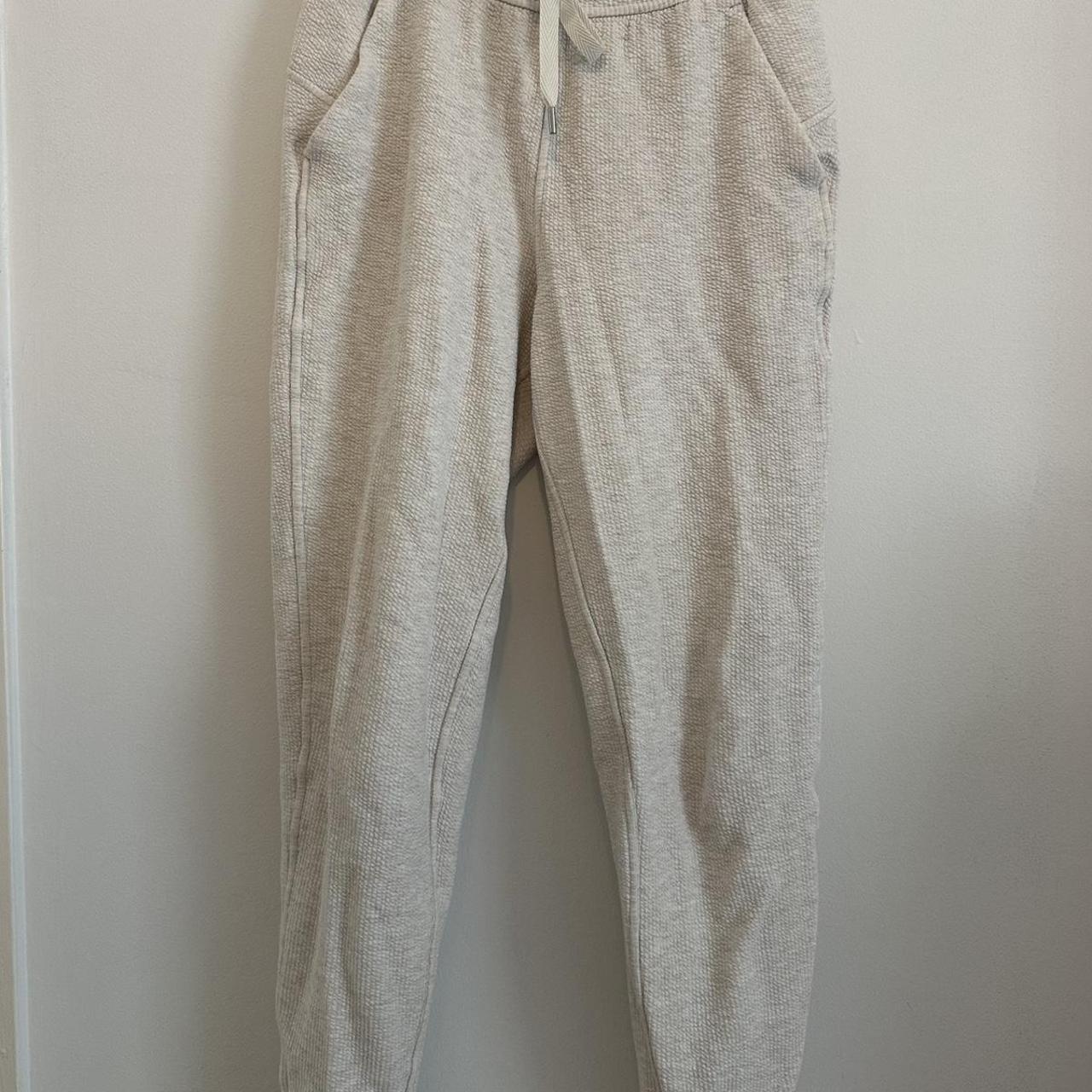 item listed by oliviaengen
