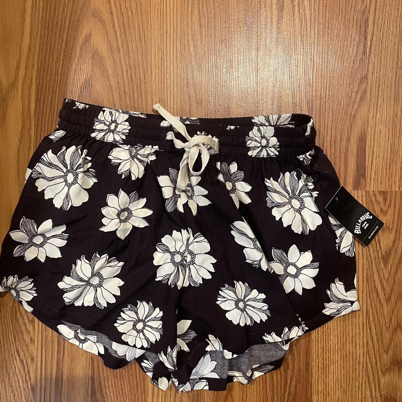 item listed by emily_48