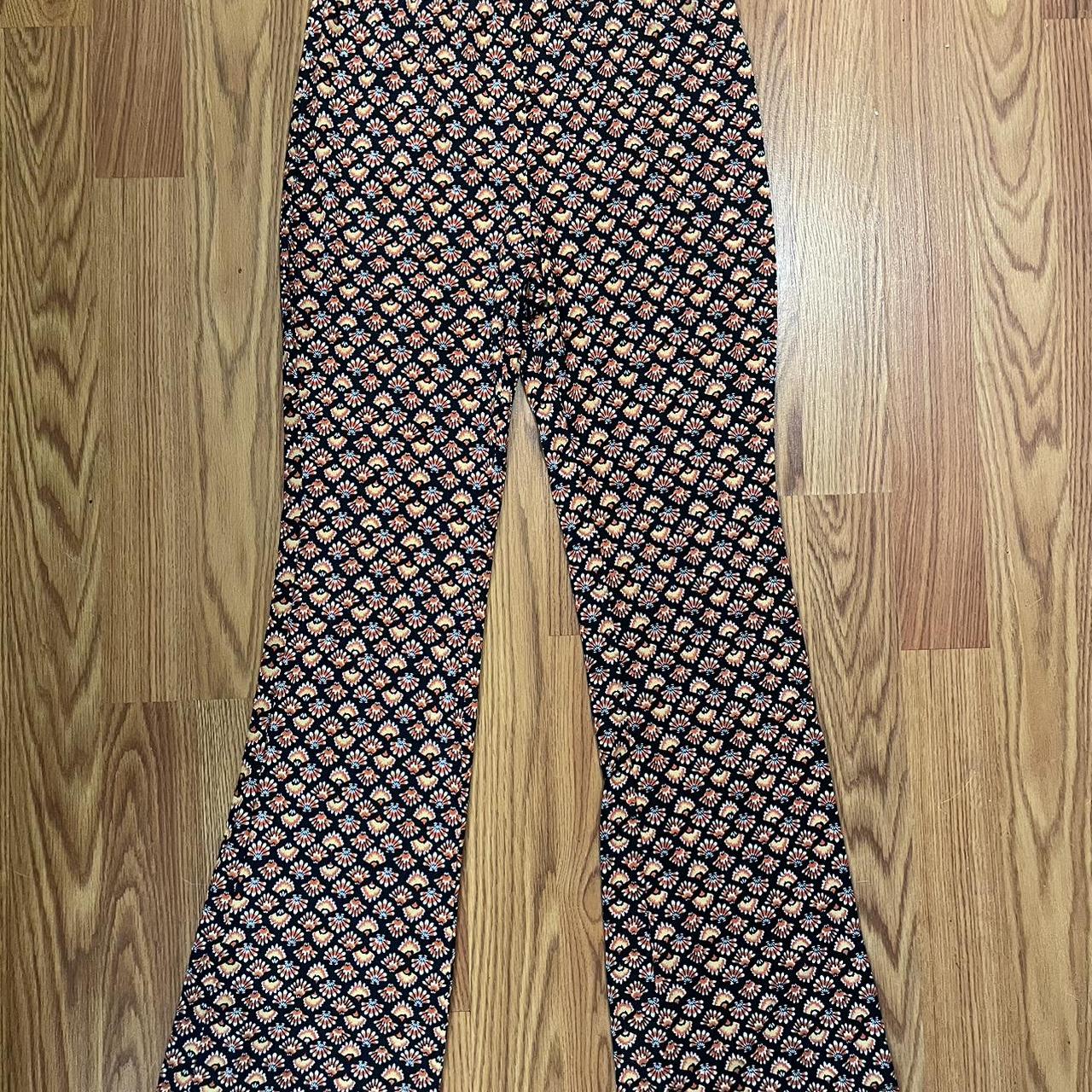 item listed by emily_48