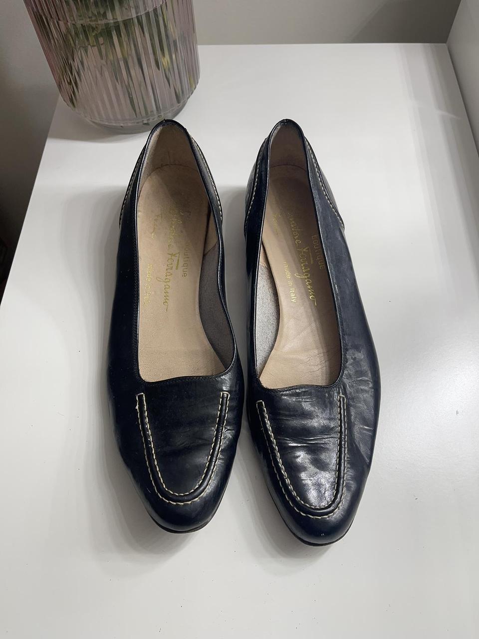 Salvatore Ferragamo NEW Vintage Salvatore Ferragamo Italy Womens