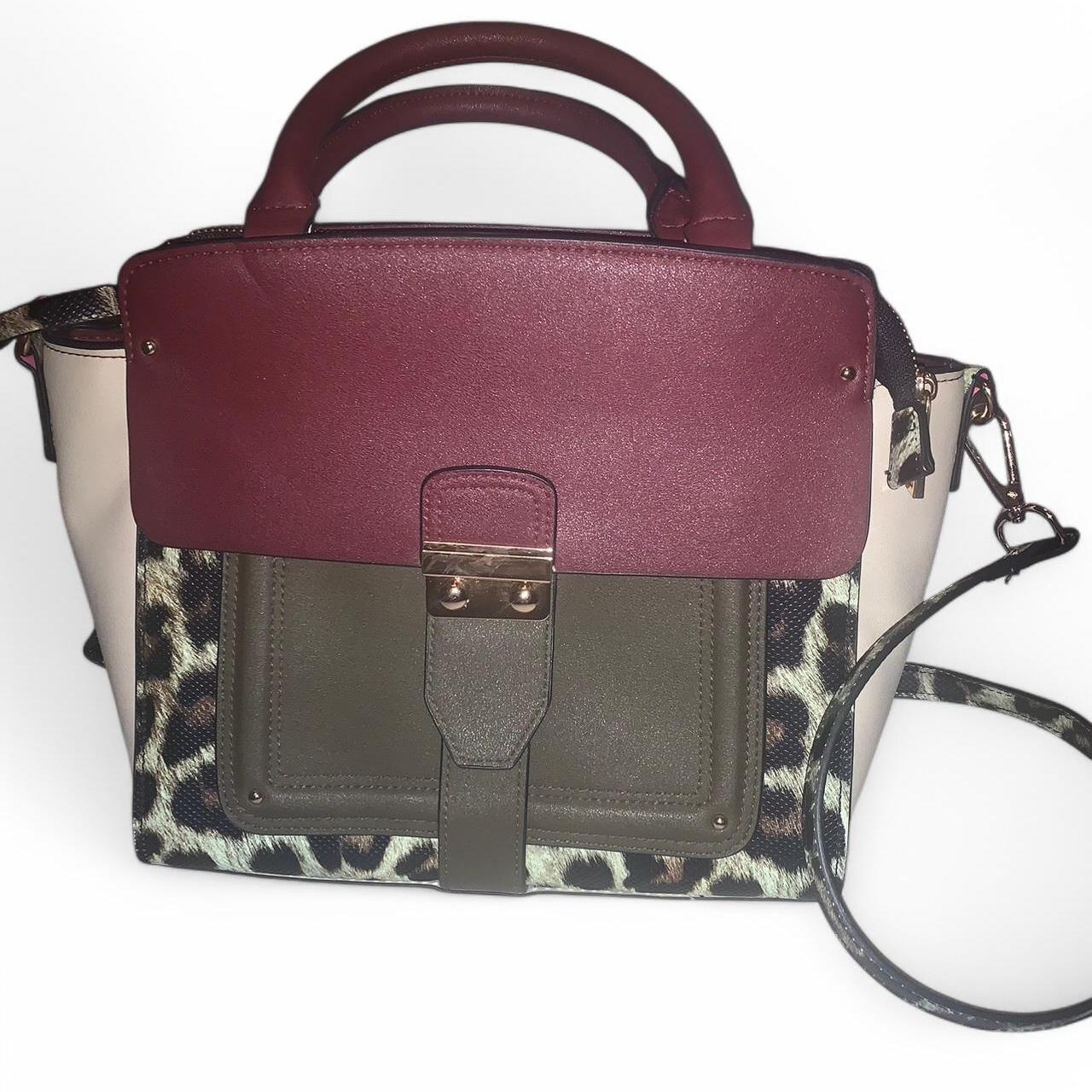item listed by coolgirlclearout