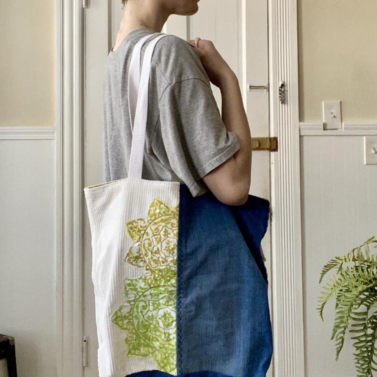 item listed by sun_flower_vintage
