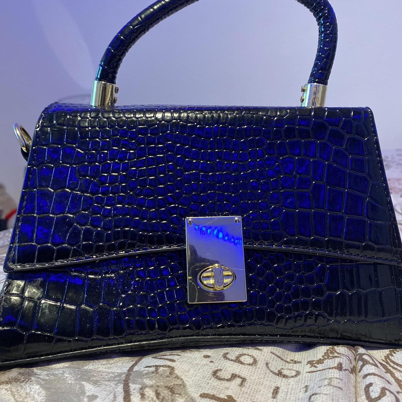 item listed by dabrattzoe