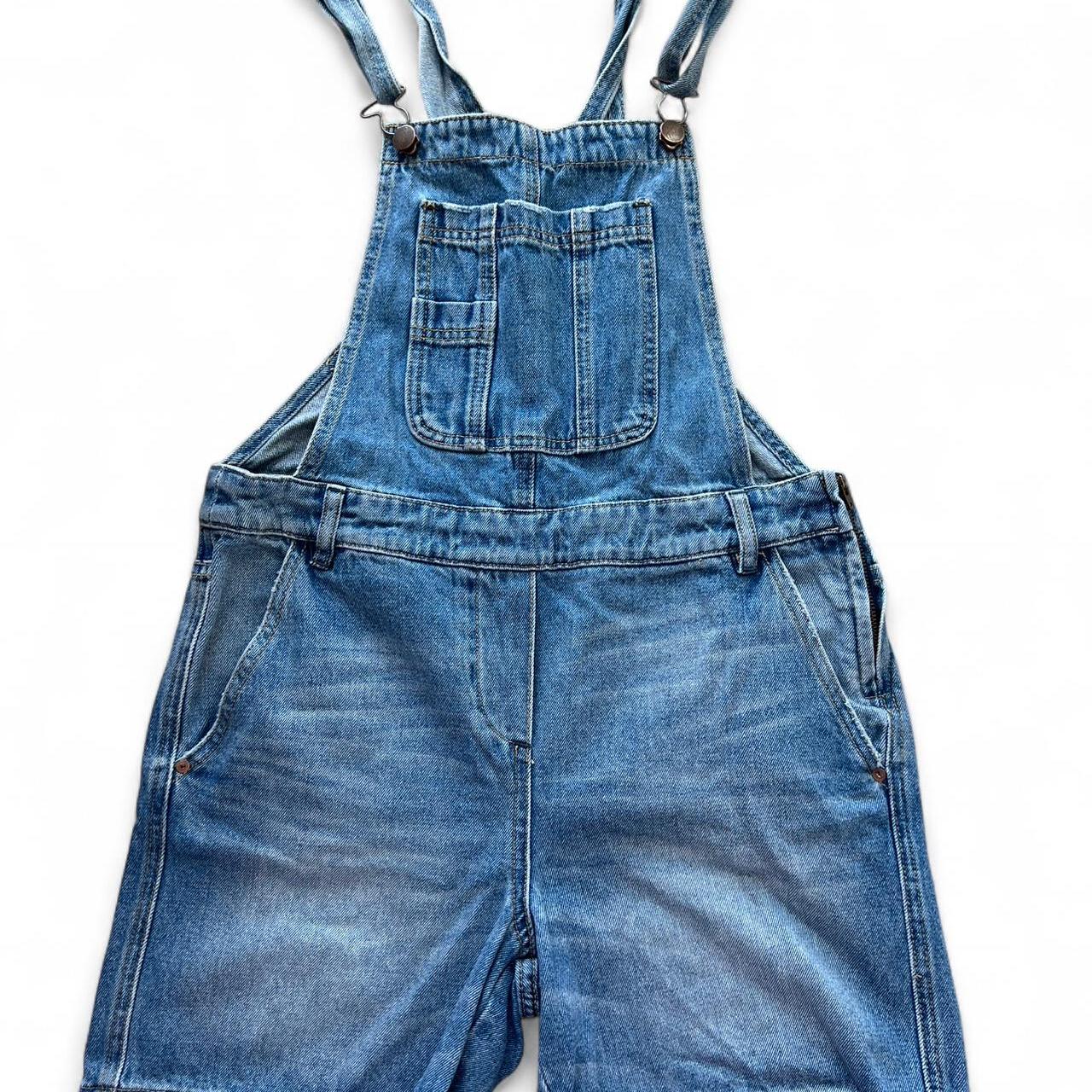 item listed by evocative_dressing