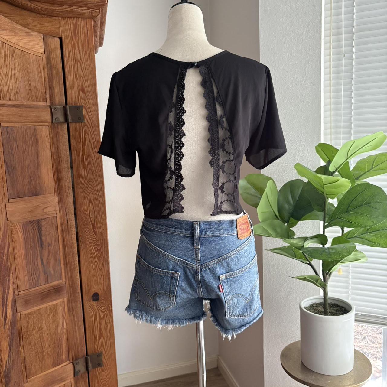 item listed by rhworld