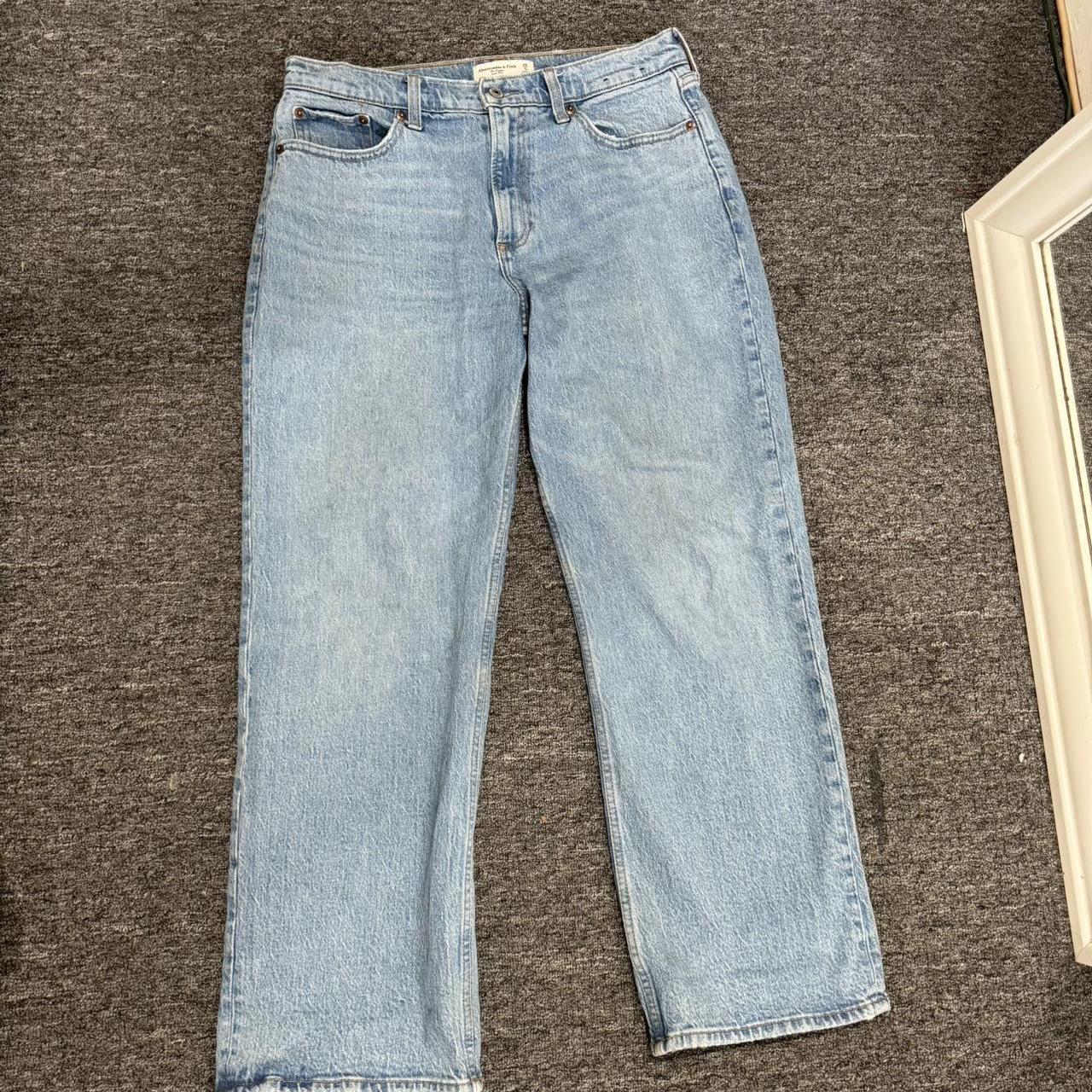 item listed by itsjennascloset