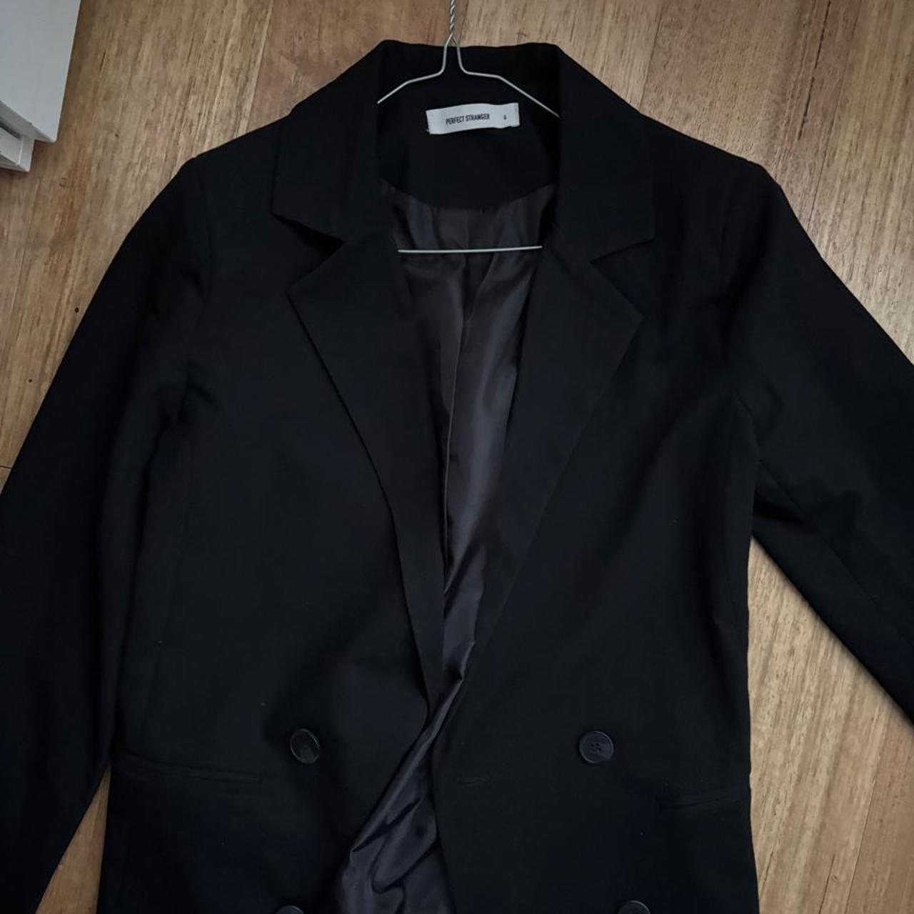 item listed by imogendiflorio