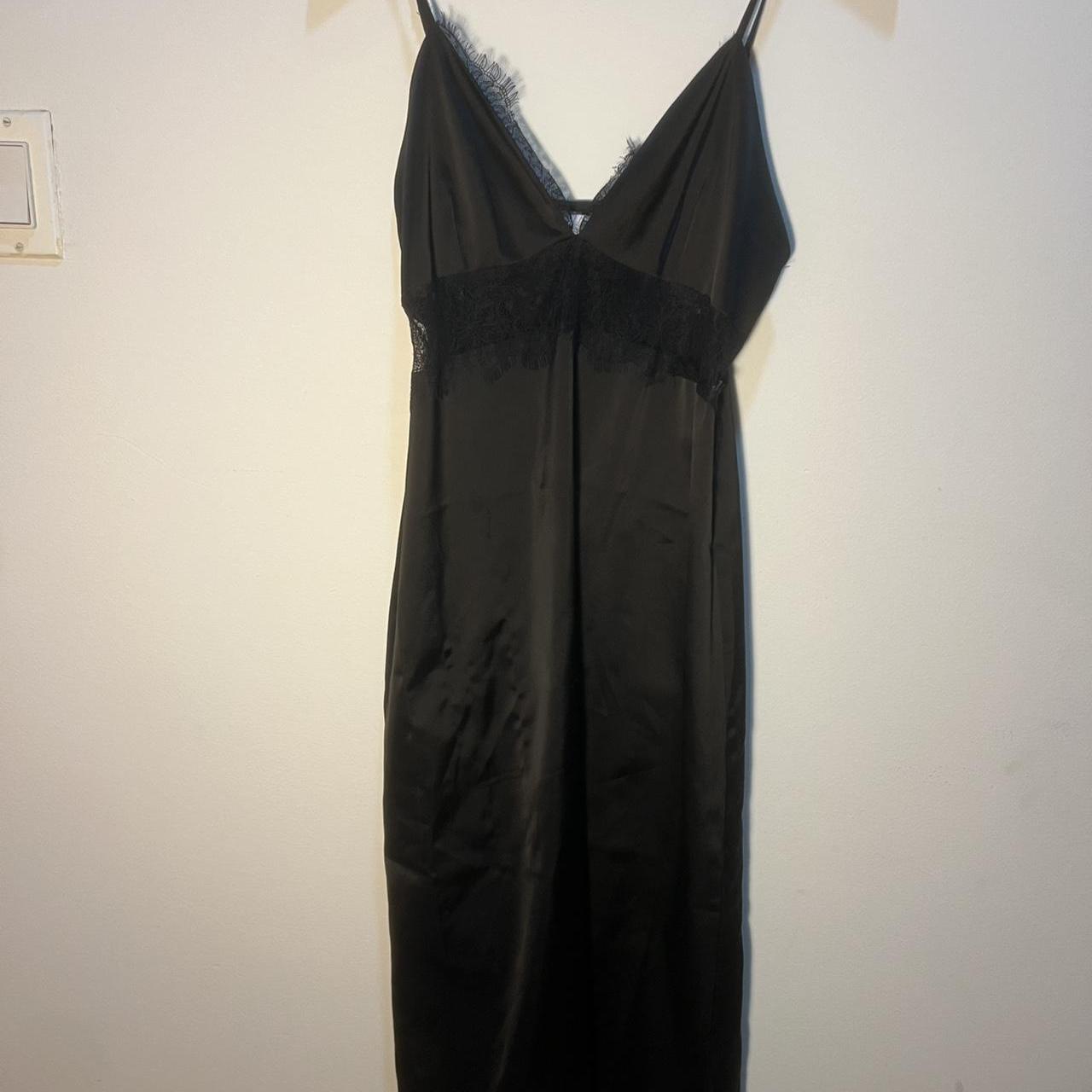 item listed by hnnhsndrs