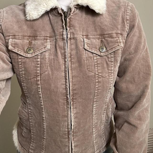 Y2k fur-jacket - Depop