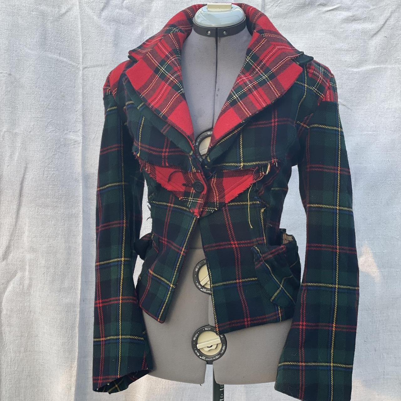 item listed by thepainterscloset