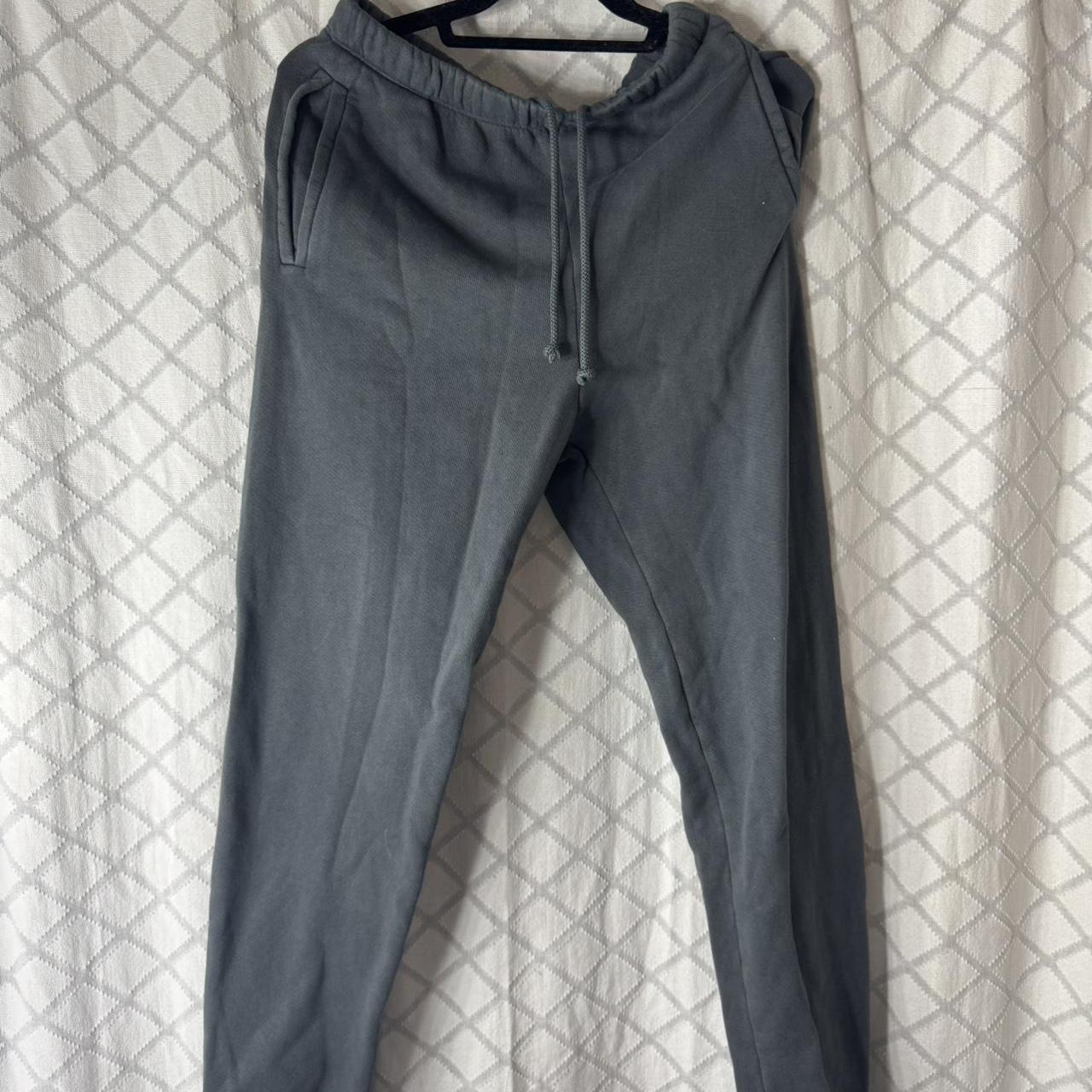 item listed by aaaalaina