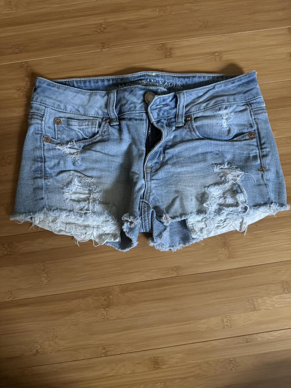 Jean shorts with pockets sticking out sale