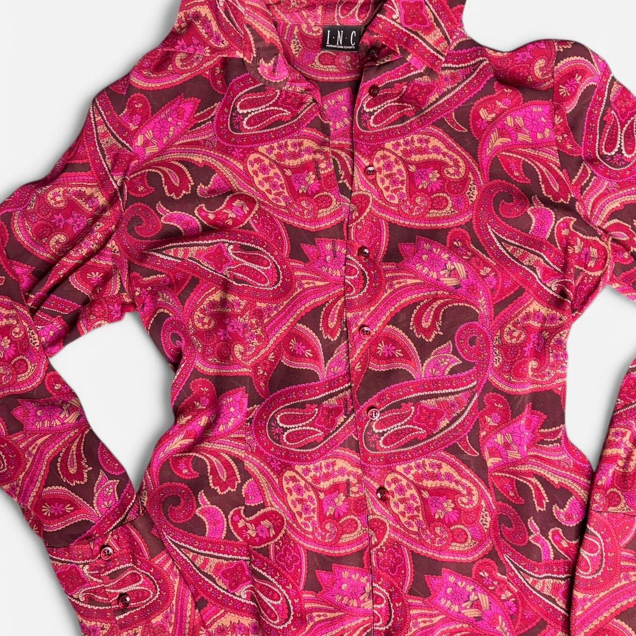 item listed by thesecretstashh