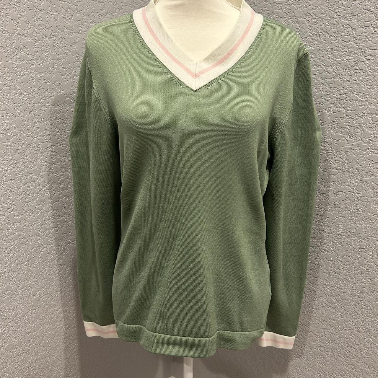 item listed by j3nnyhoooo