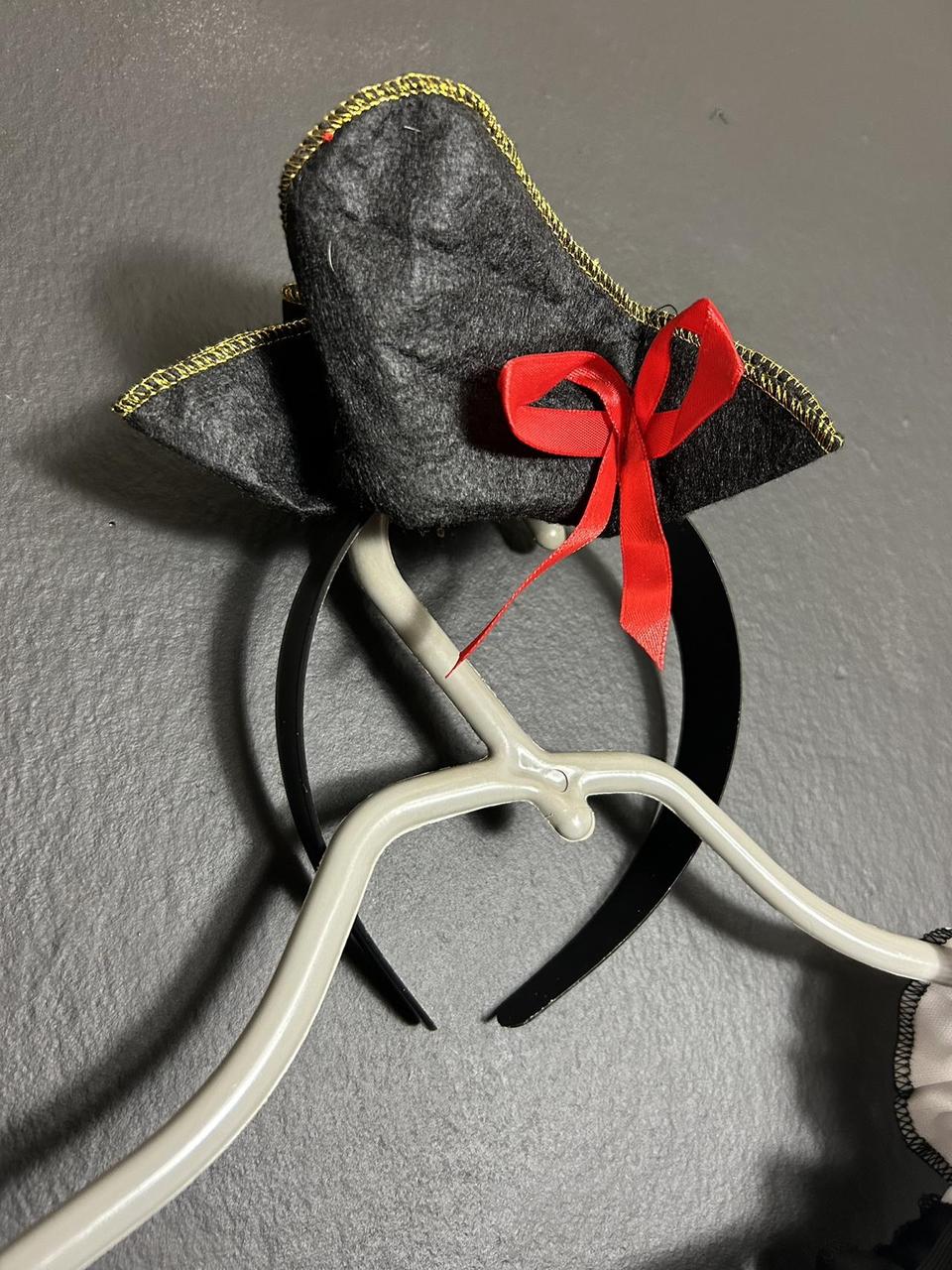 Preloved Women's Costume - Red/Black – Red and bl… - image 5