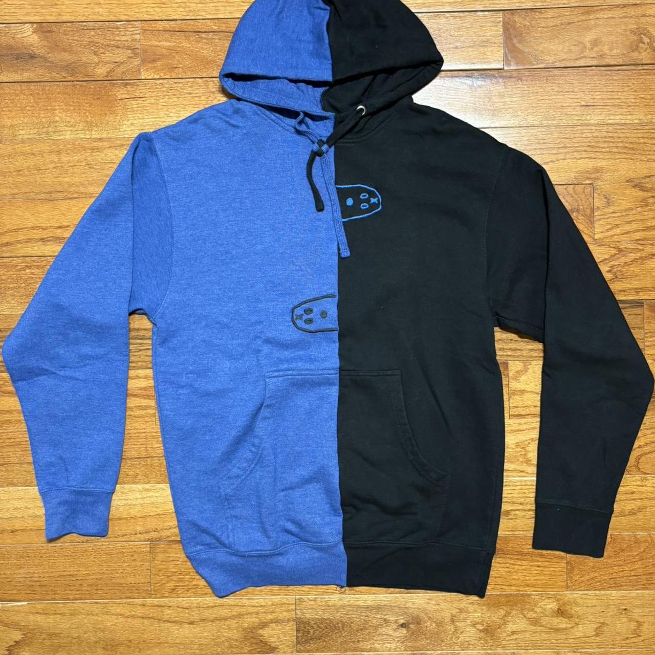 Unxpectd Split Hoodie M but fits better on ppl Depop