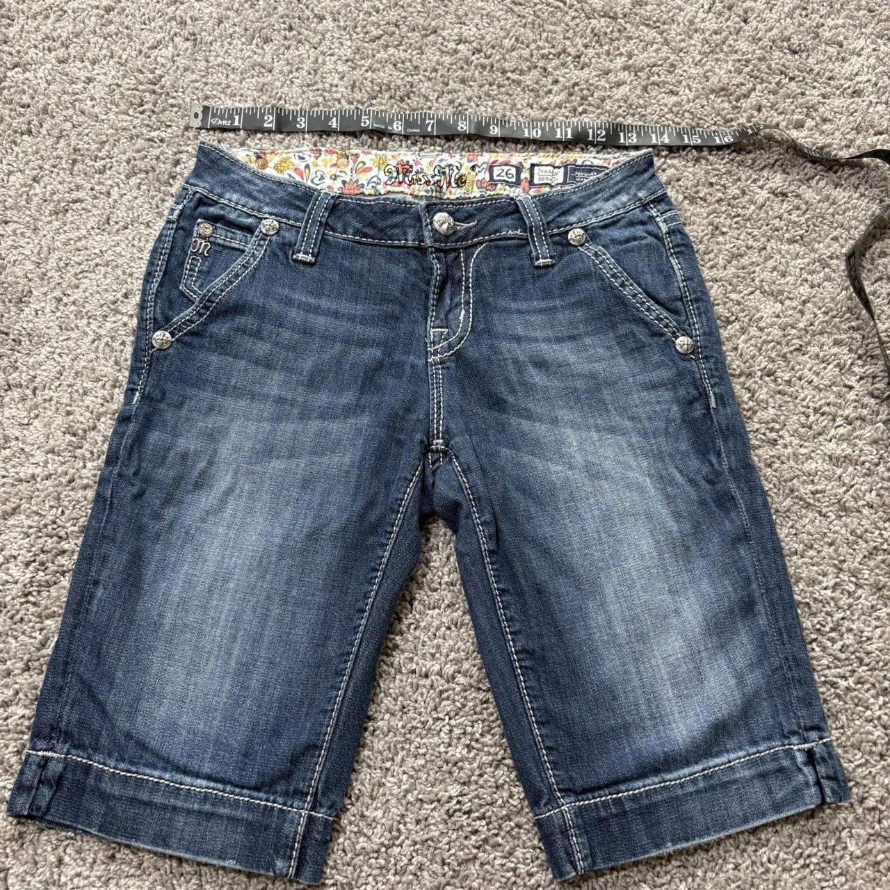 item listed by cyberprincesss