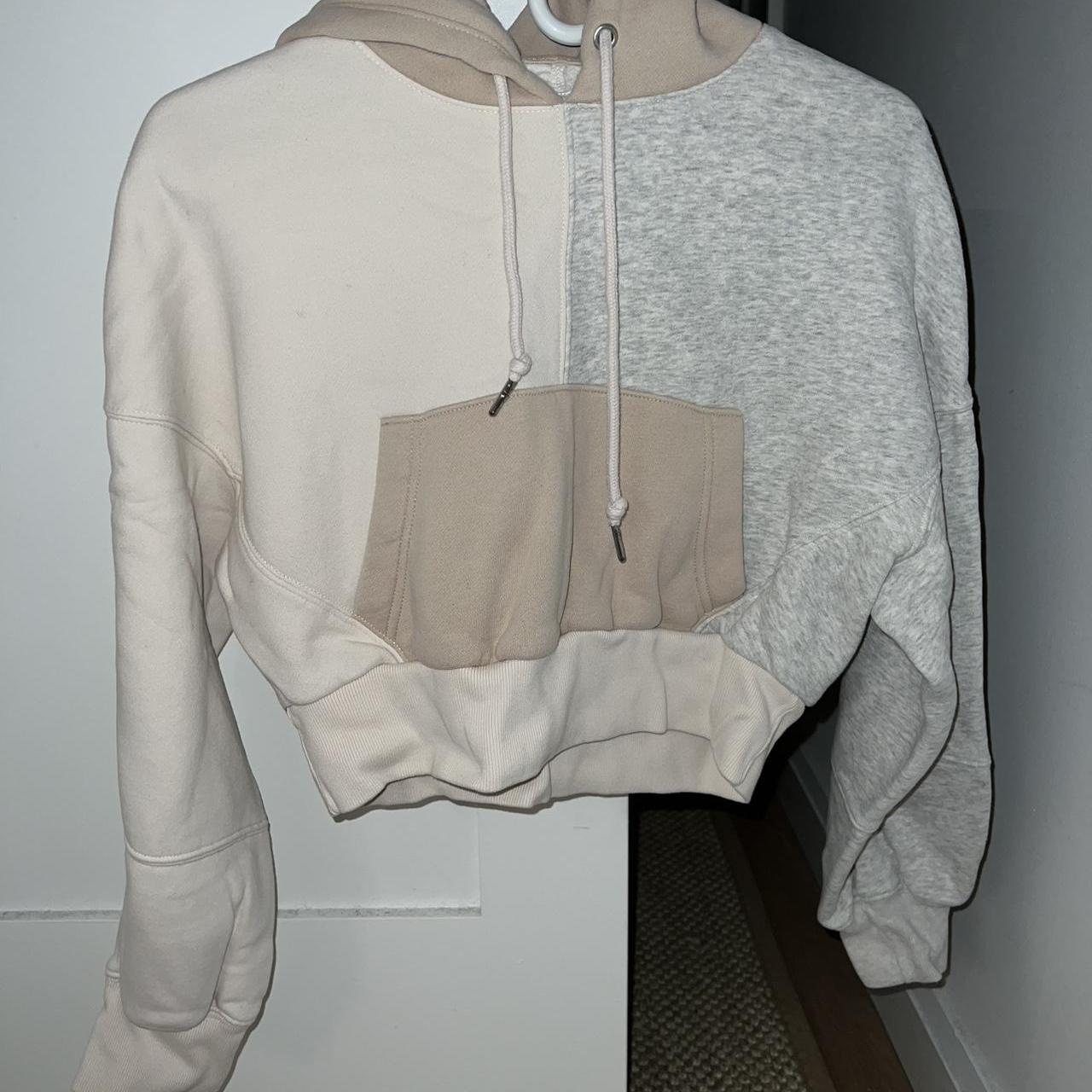 item listed by vicssecretcloset