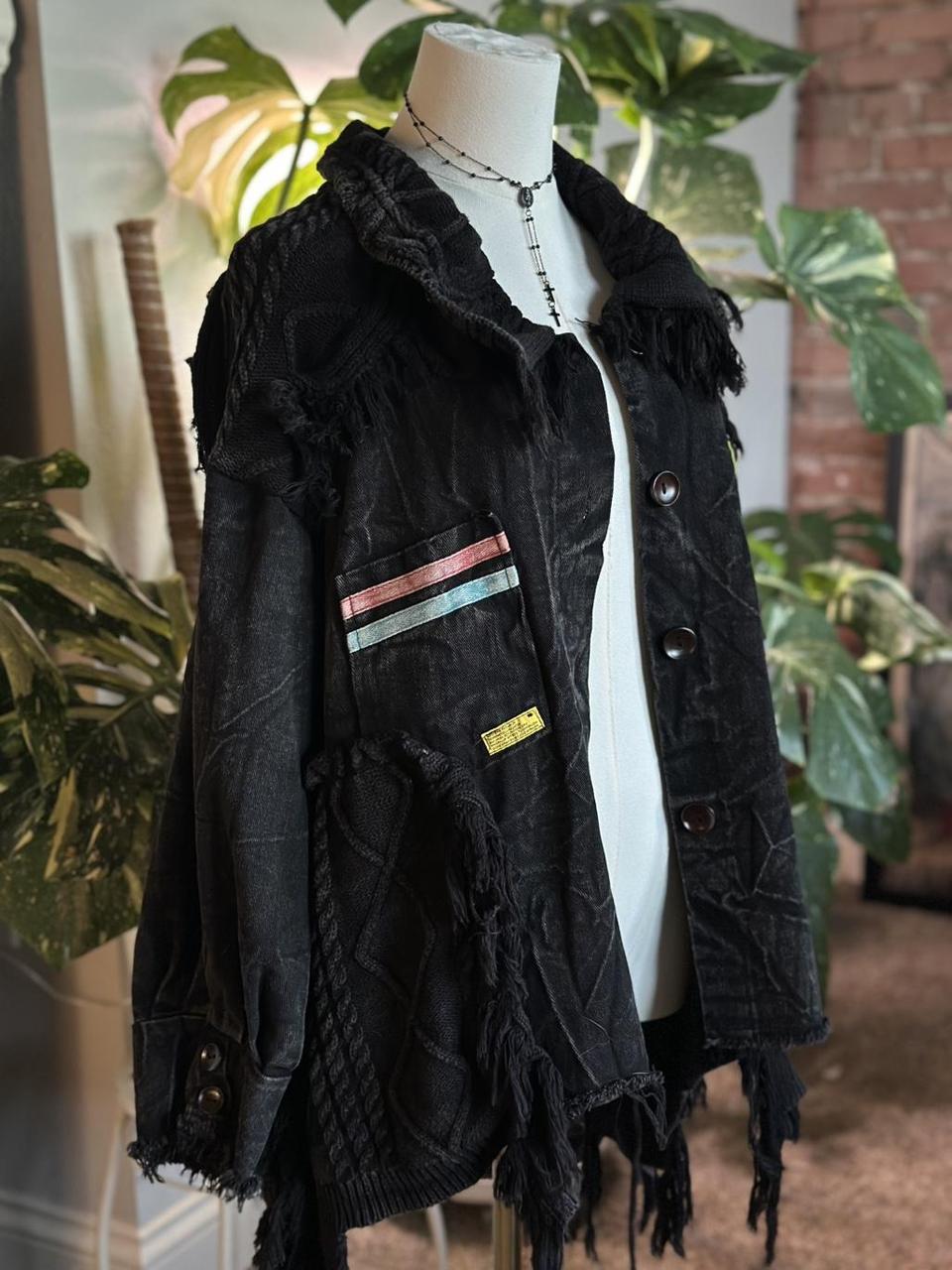 Women's Jacket - Black - One size – Patchwork Den… - image 2