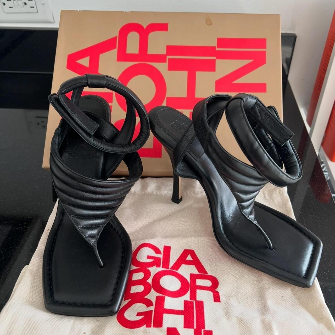 item listed by thefauxybrown