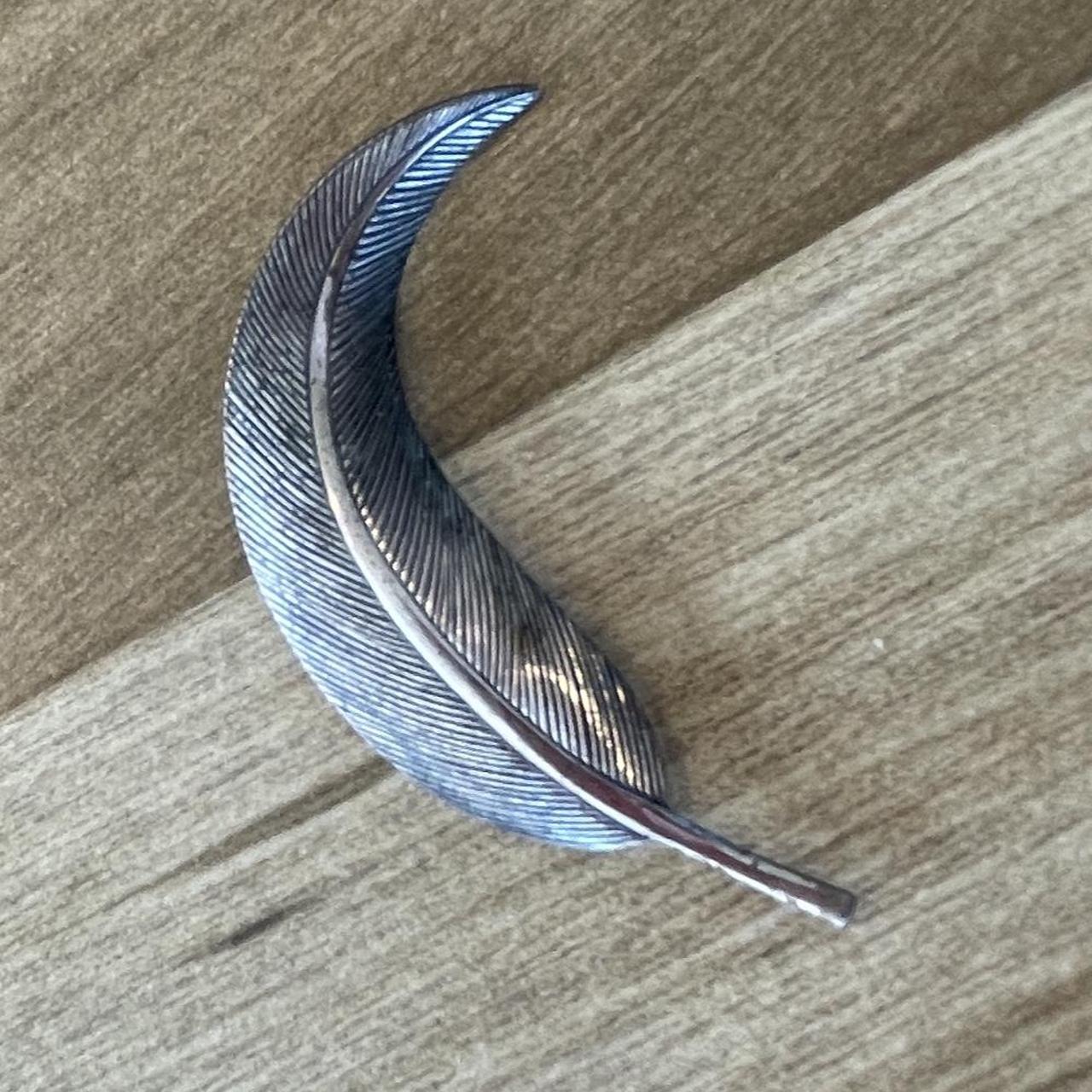 Vintage sterling silver feather pin,