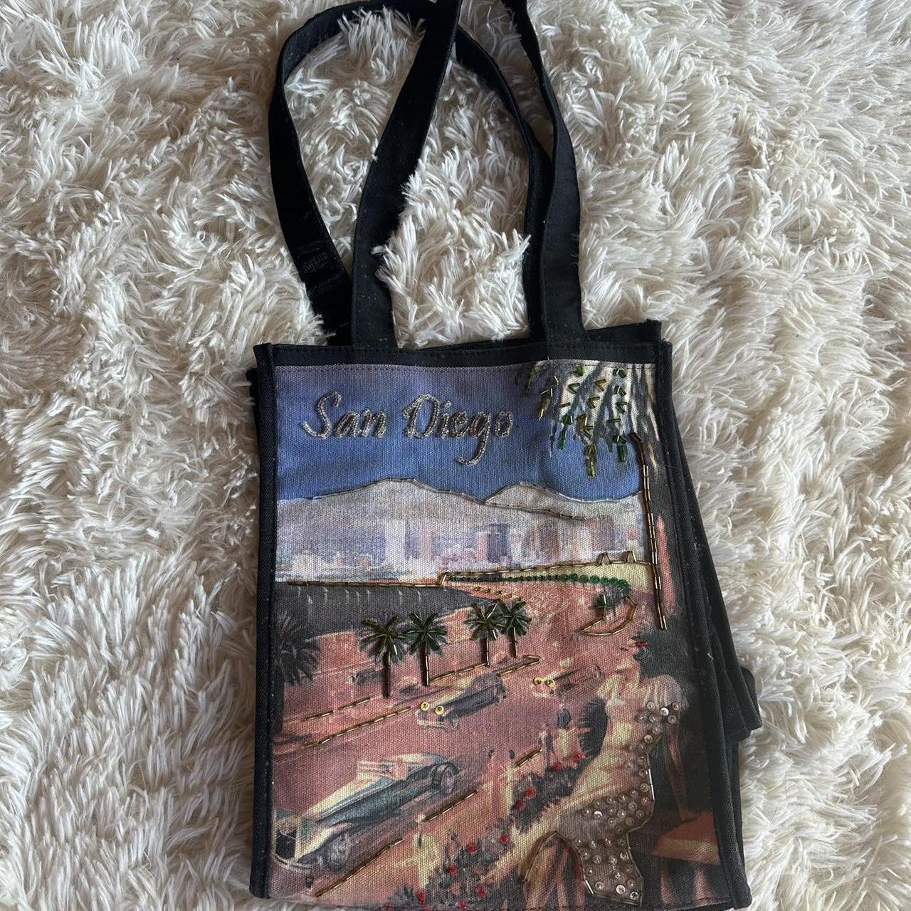 item listed by emma_974