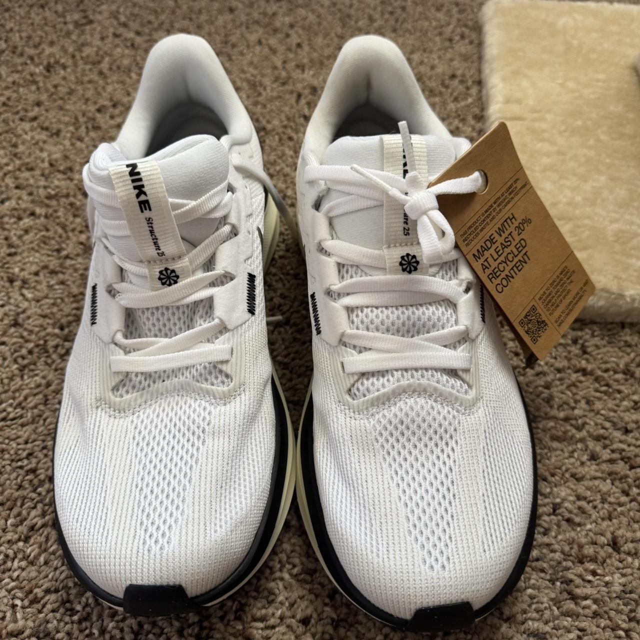 item listed by han_shoe