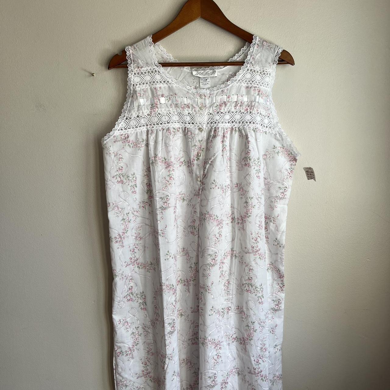 item listed by thethriftypixie3