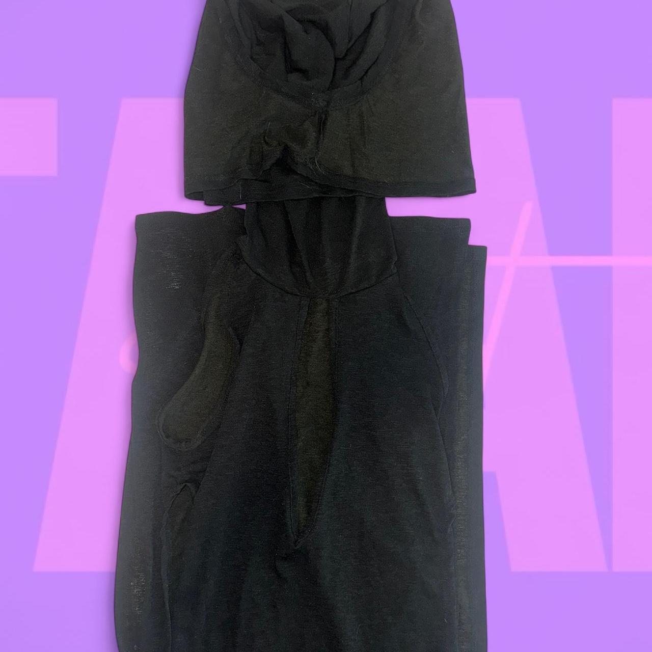 item listed by taaecloset