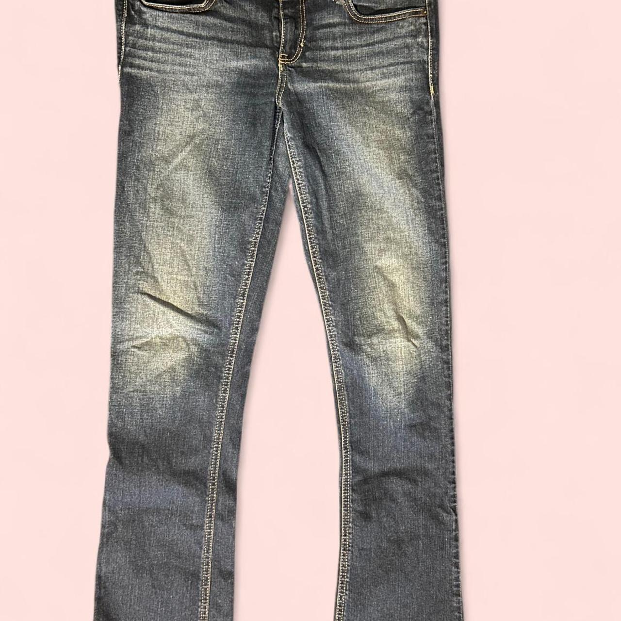 item listed by xoxoy2kbae