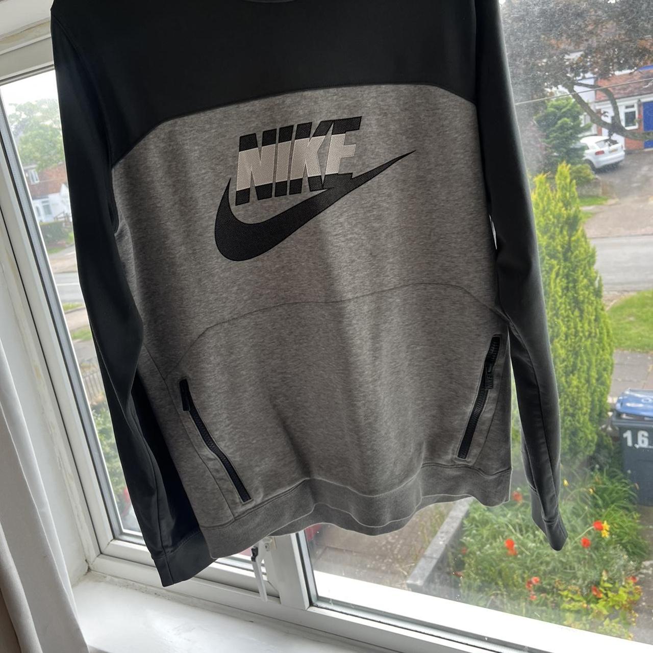 mens grey nike tracksuit
