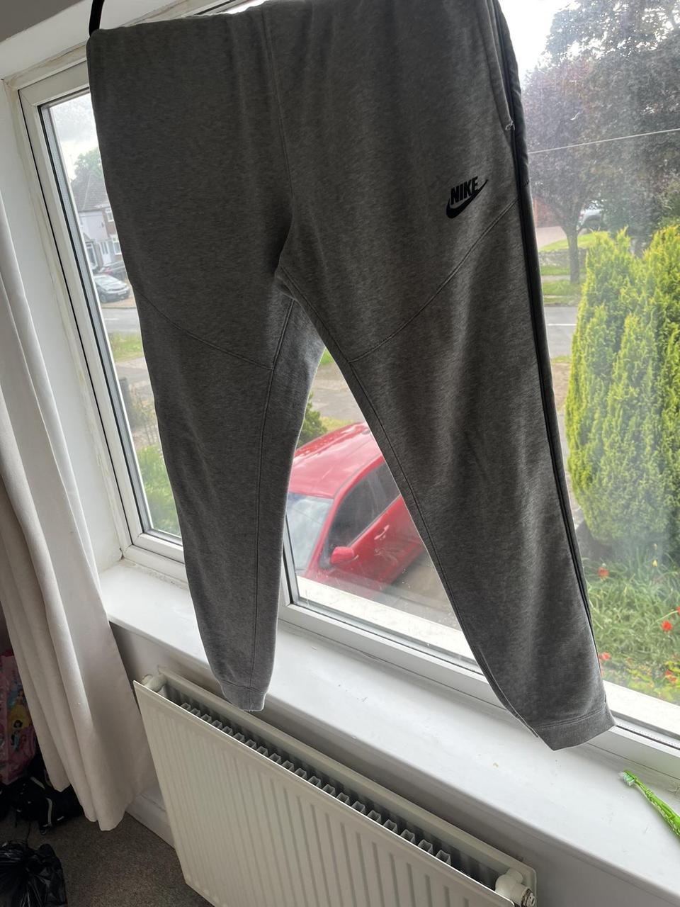 mens grey nike tracksuit