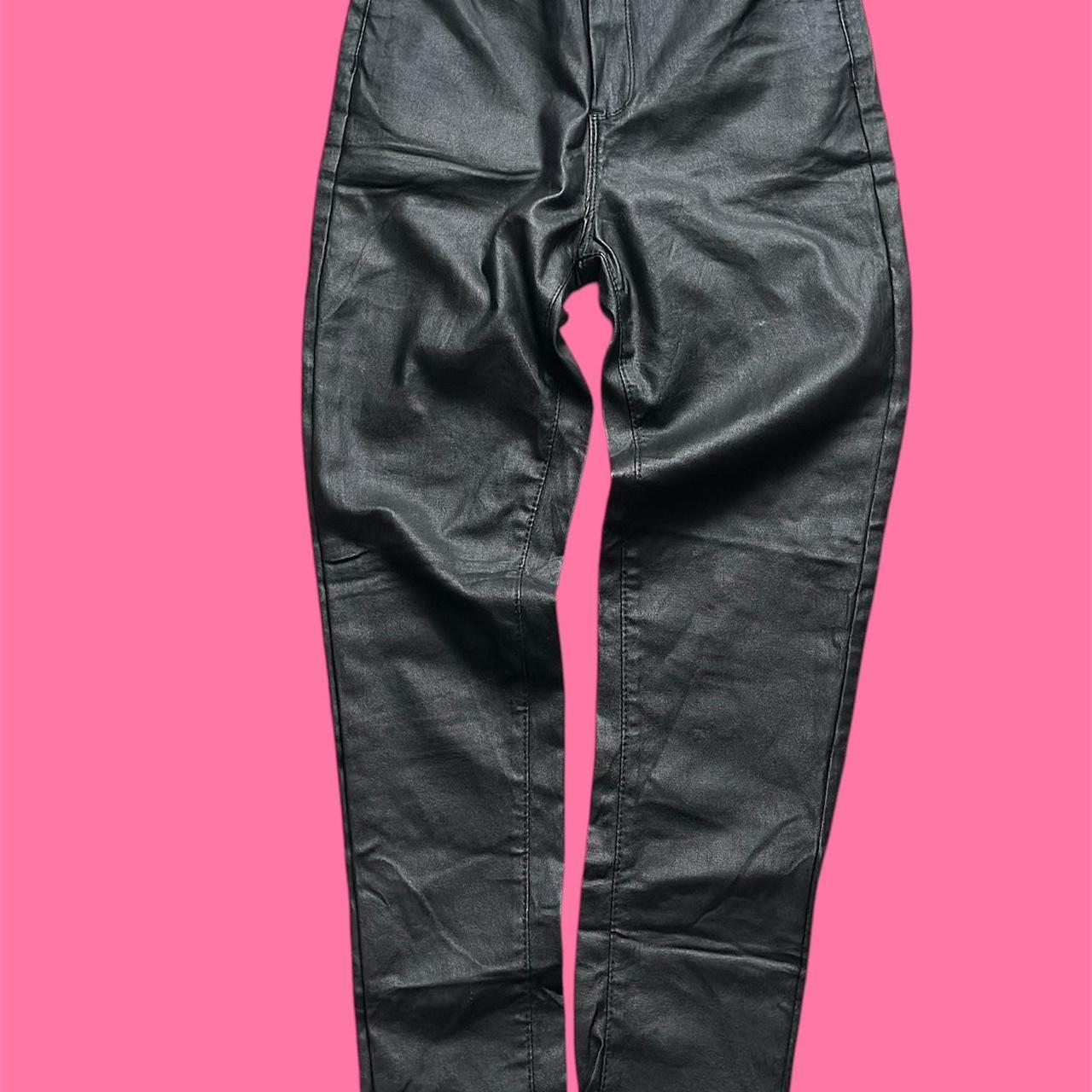 item listed by emiruna