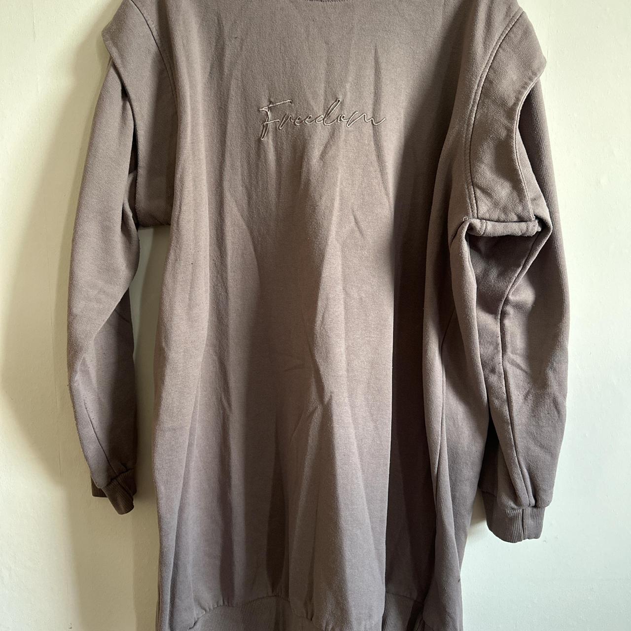 item listed by emiruna