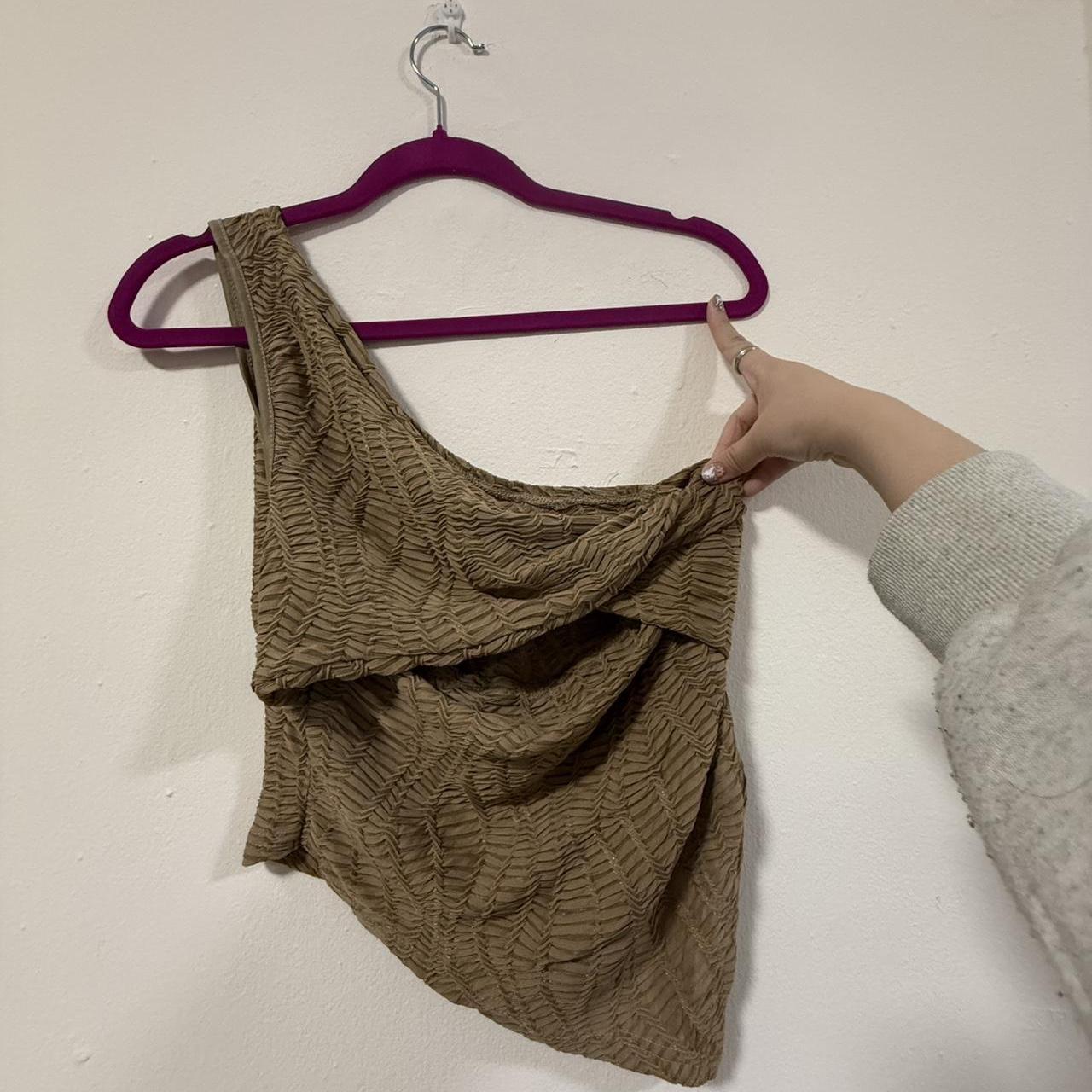 item listed by kayeluna26