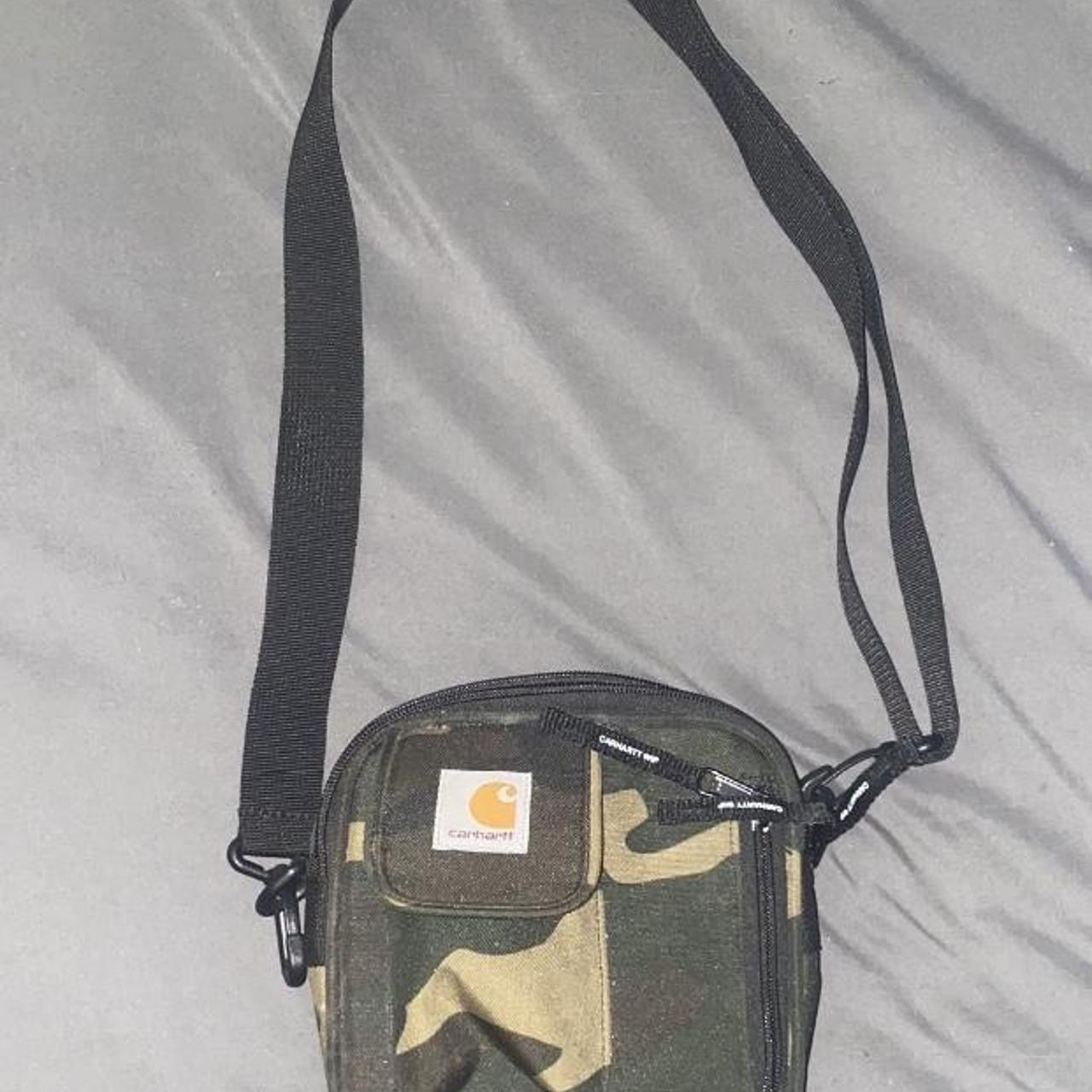 Carhartt sling bag online camo