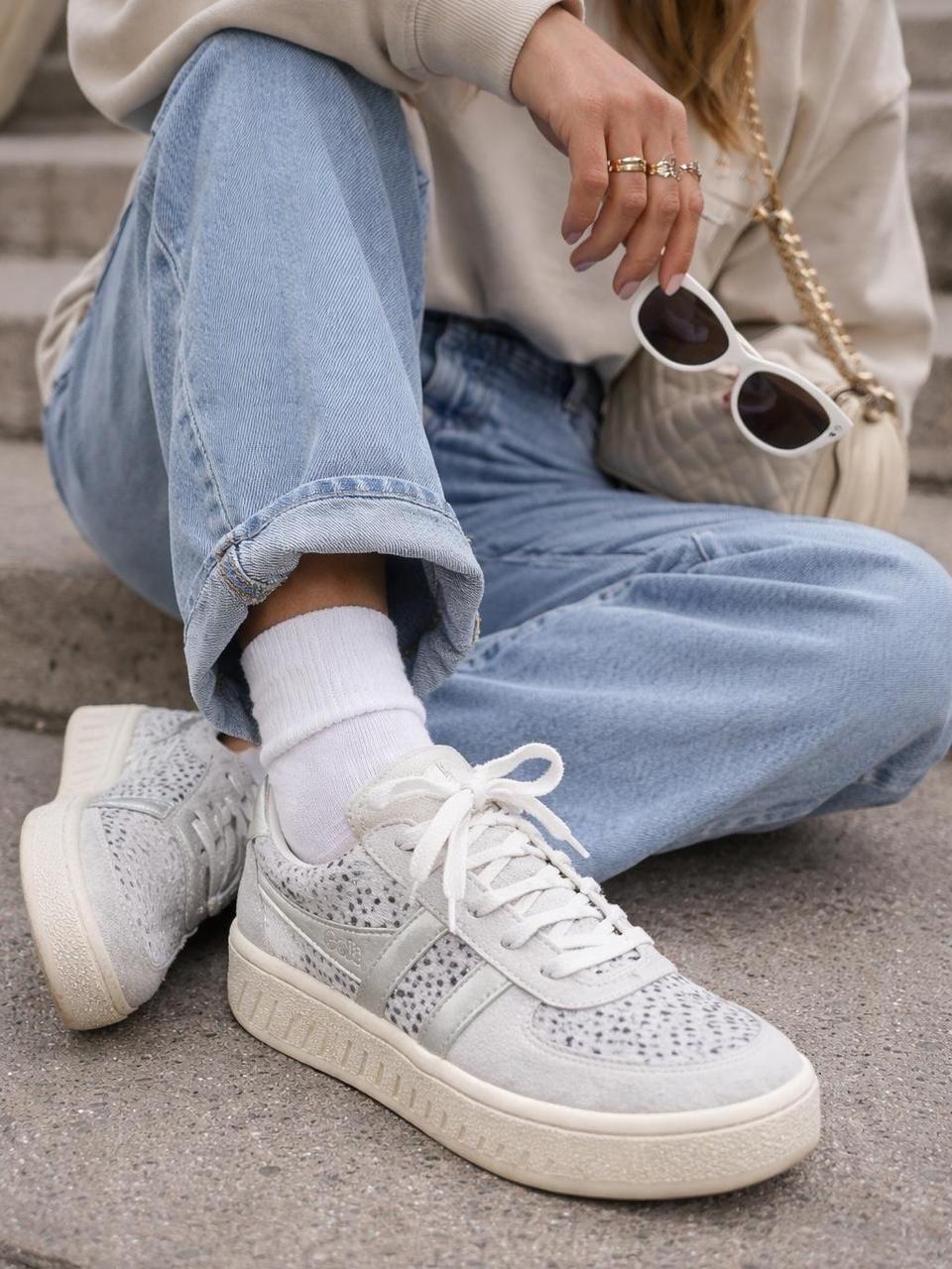 Gola Women's Sneakers - White - US 8 – Gola Savan… - image 2