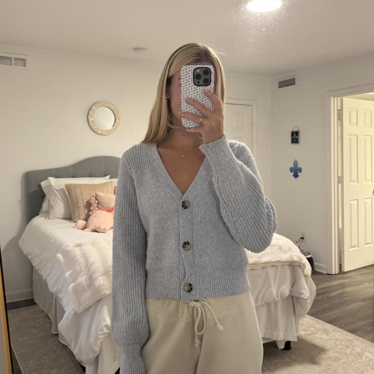 item listed by elliesclosset