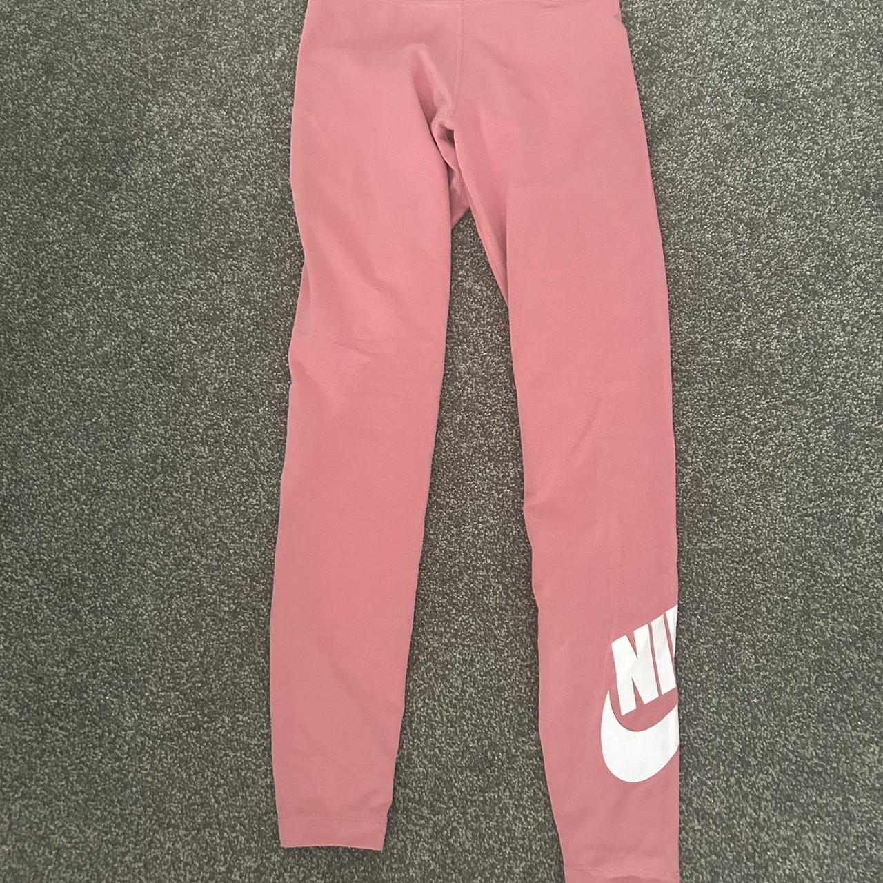 light pink nike leggings