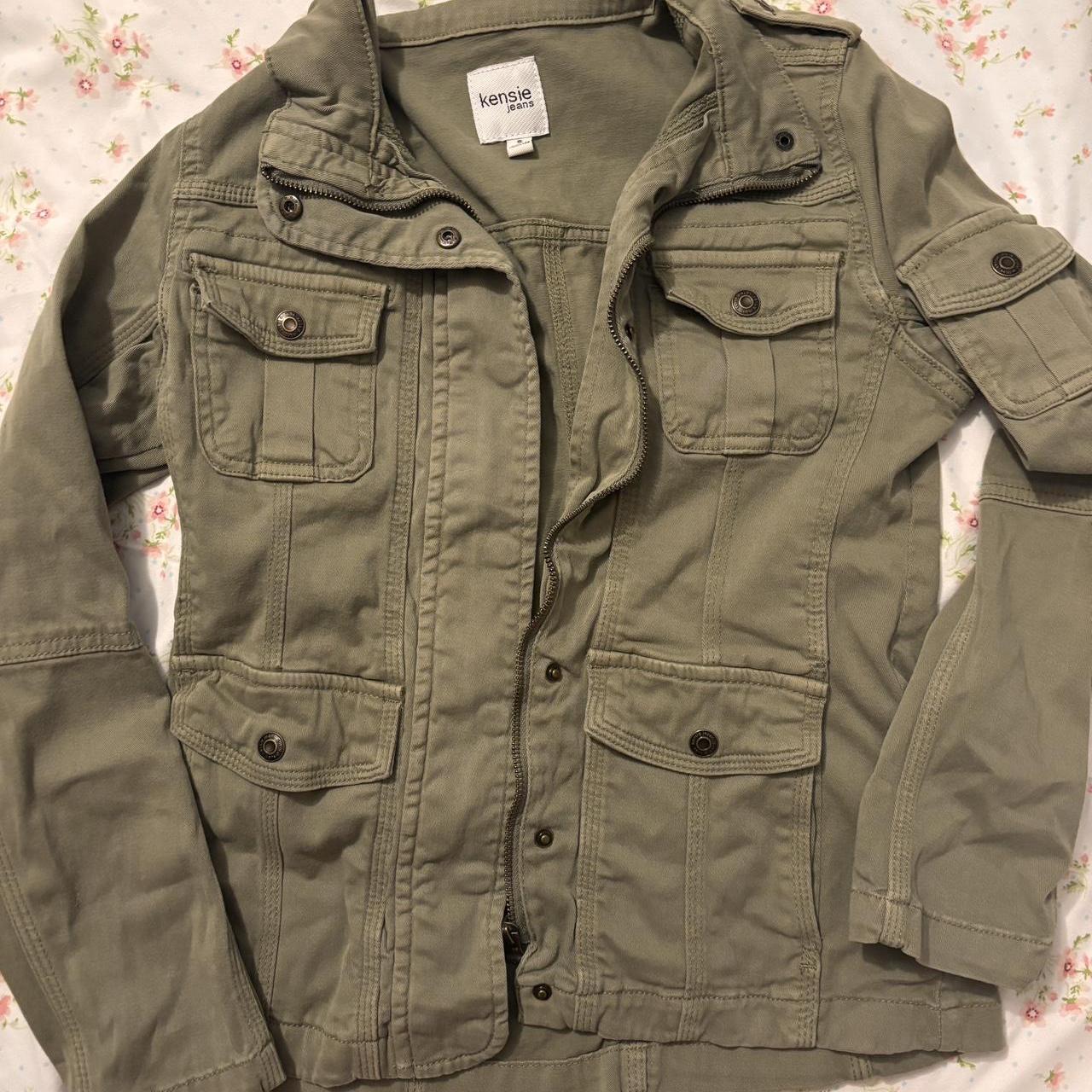 item listed by amemii