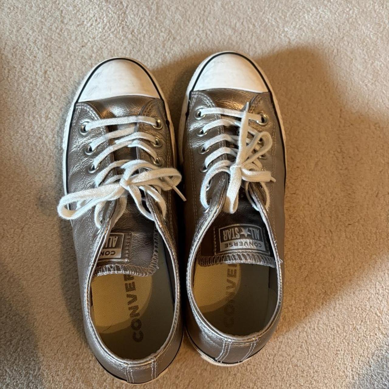 Converse women's grey and silver trainers