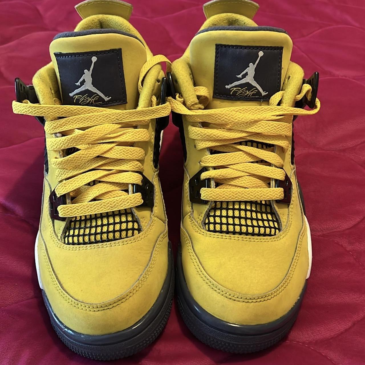 4s yellow