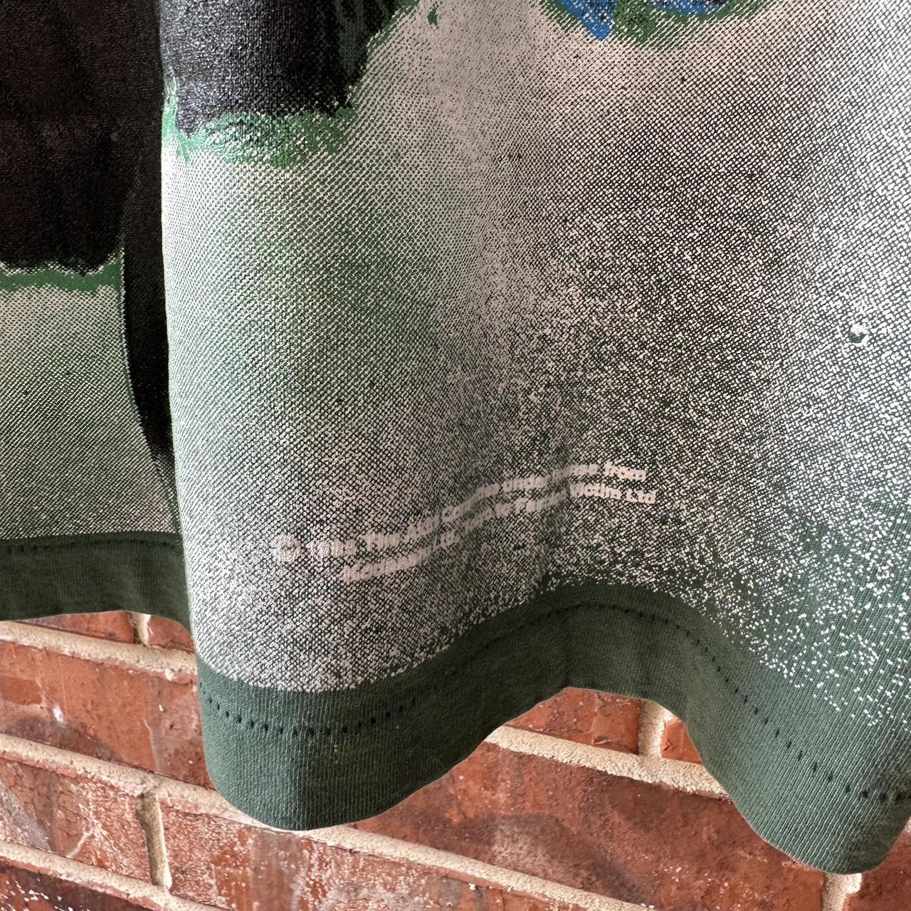 Akira AOP on a Screen Stars Tag Single