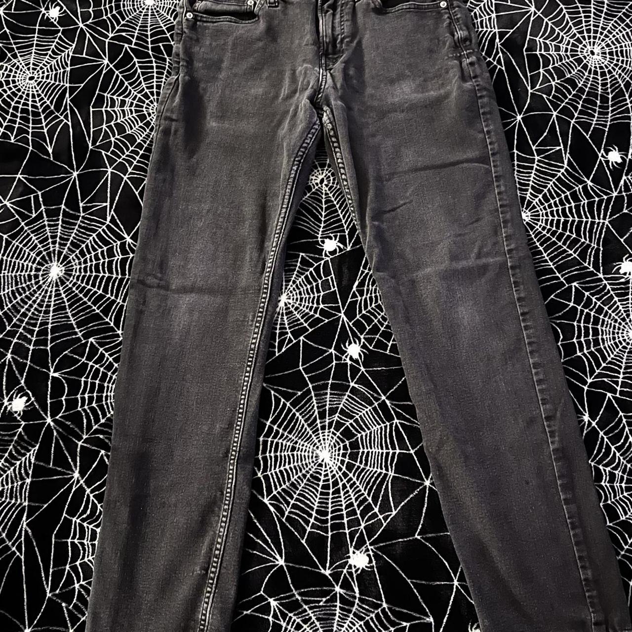 item listed by arachnid_archives