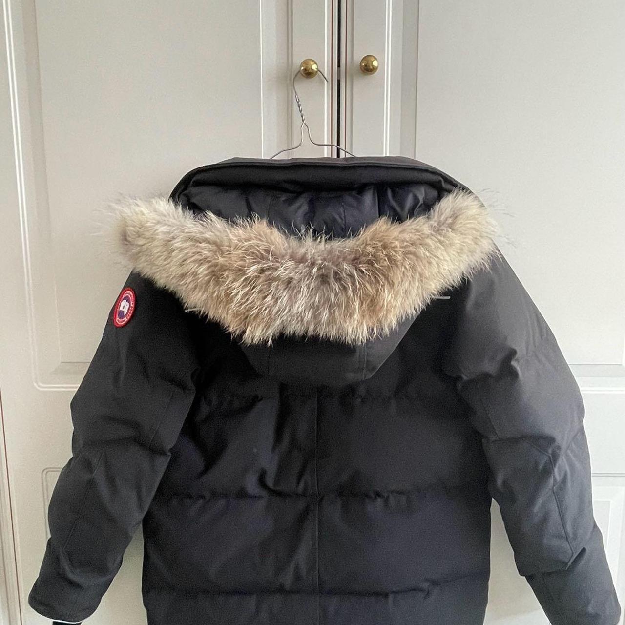 Canada Goose Black Youth Eakin Parka Size L Depop