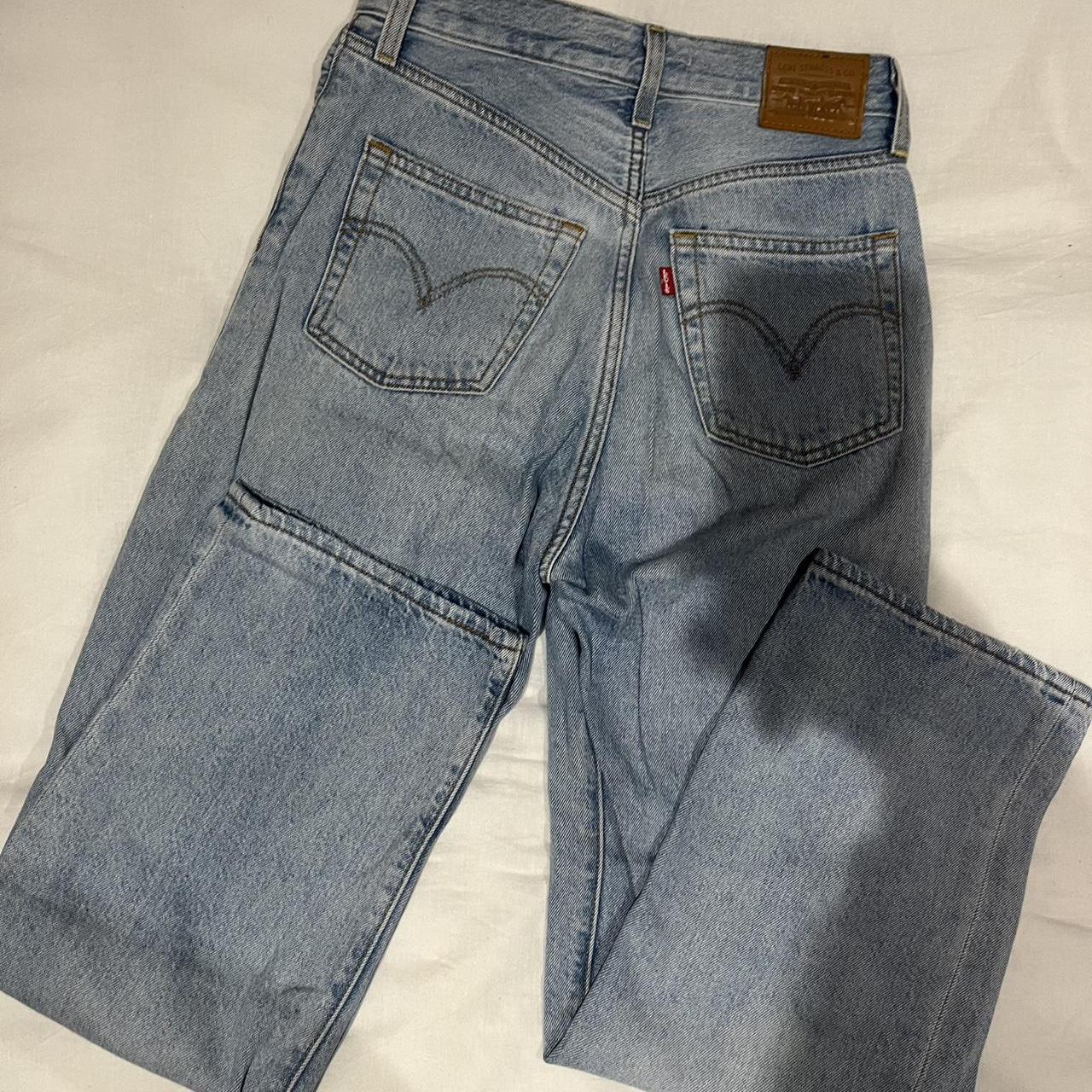 item listed by elena1903