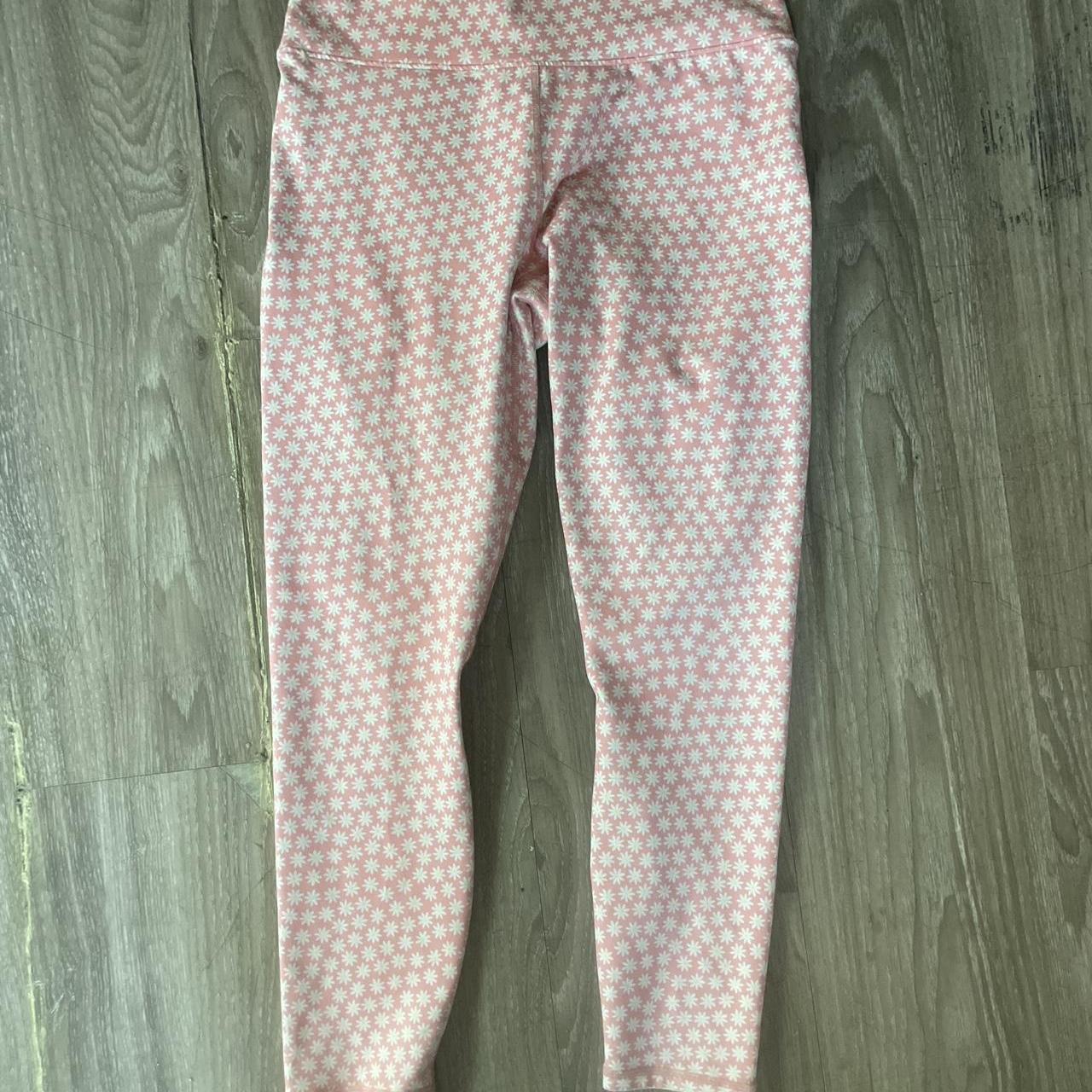 item listed by cherrykpoptart