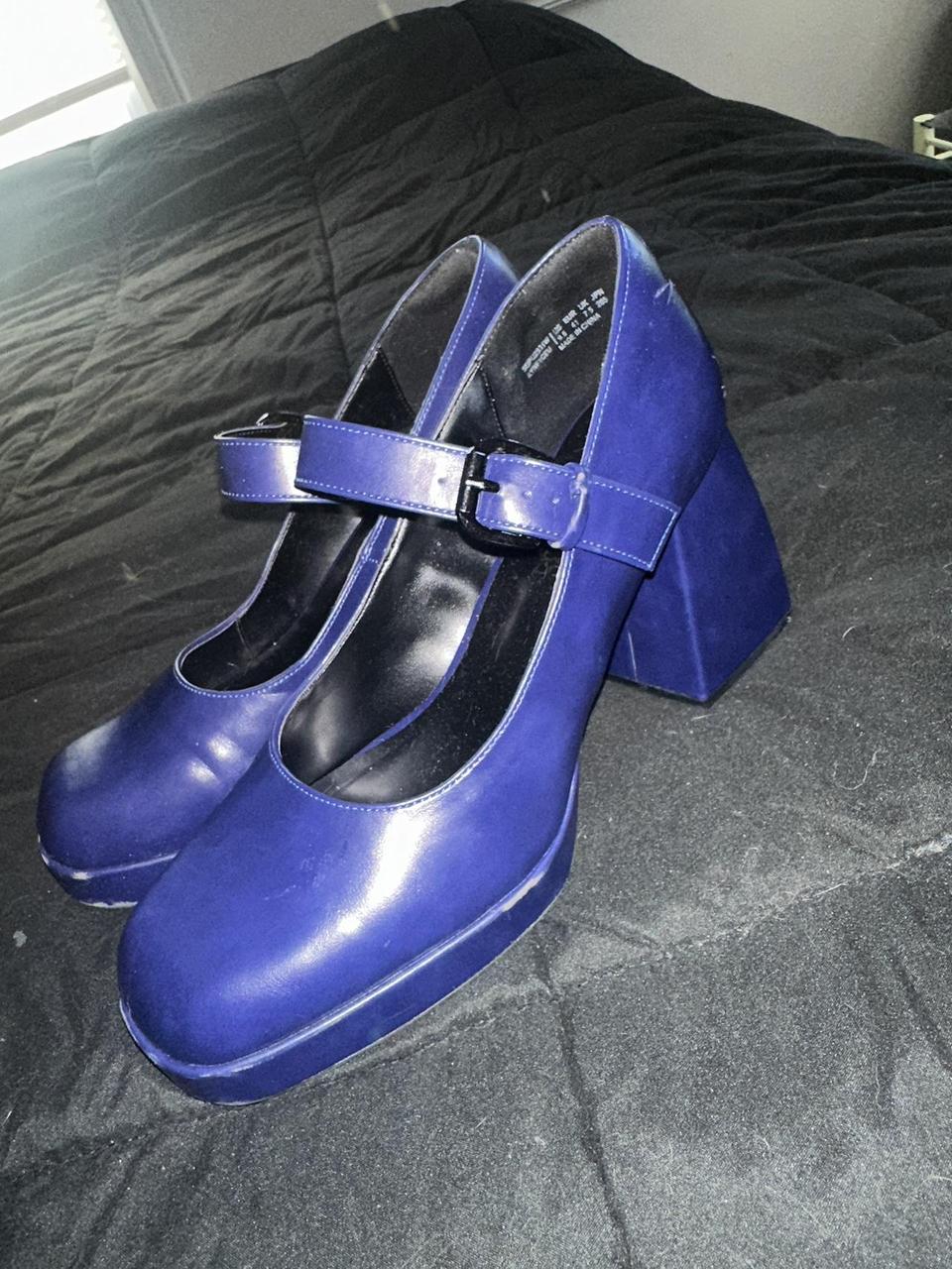 navy blue open toe heels