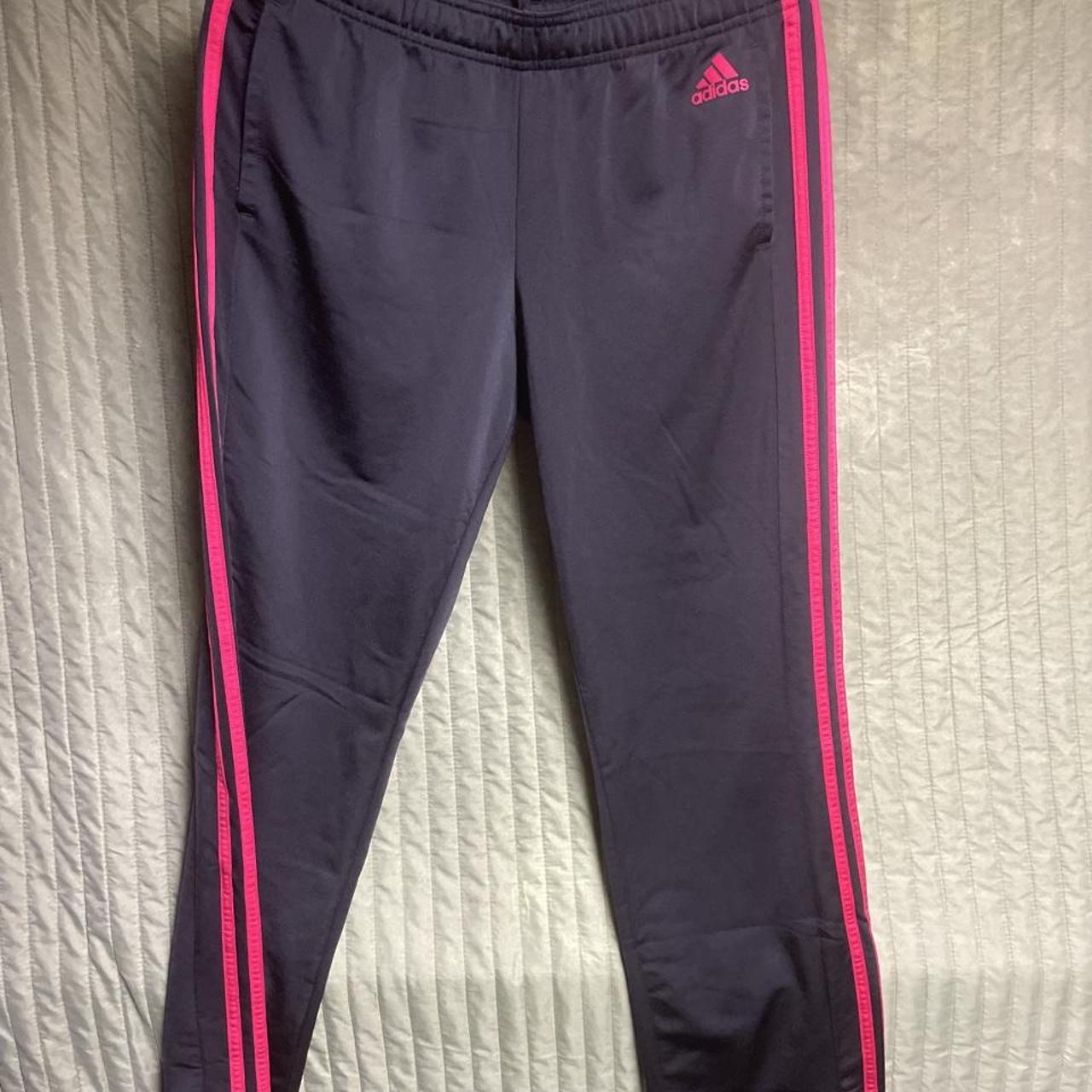 item listed by pjade80