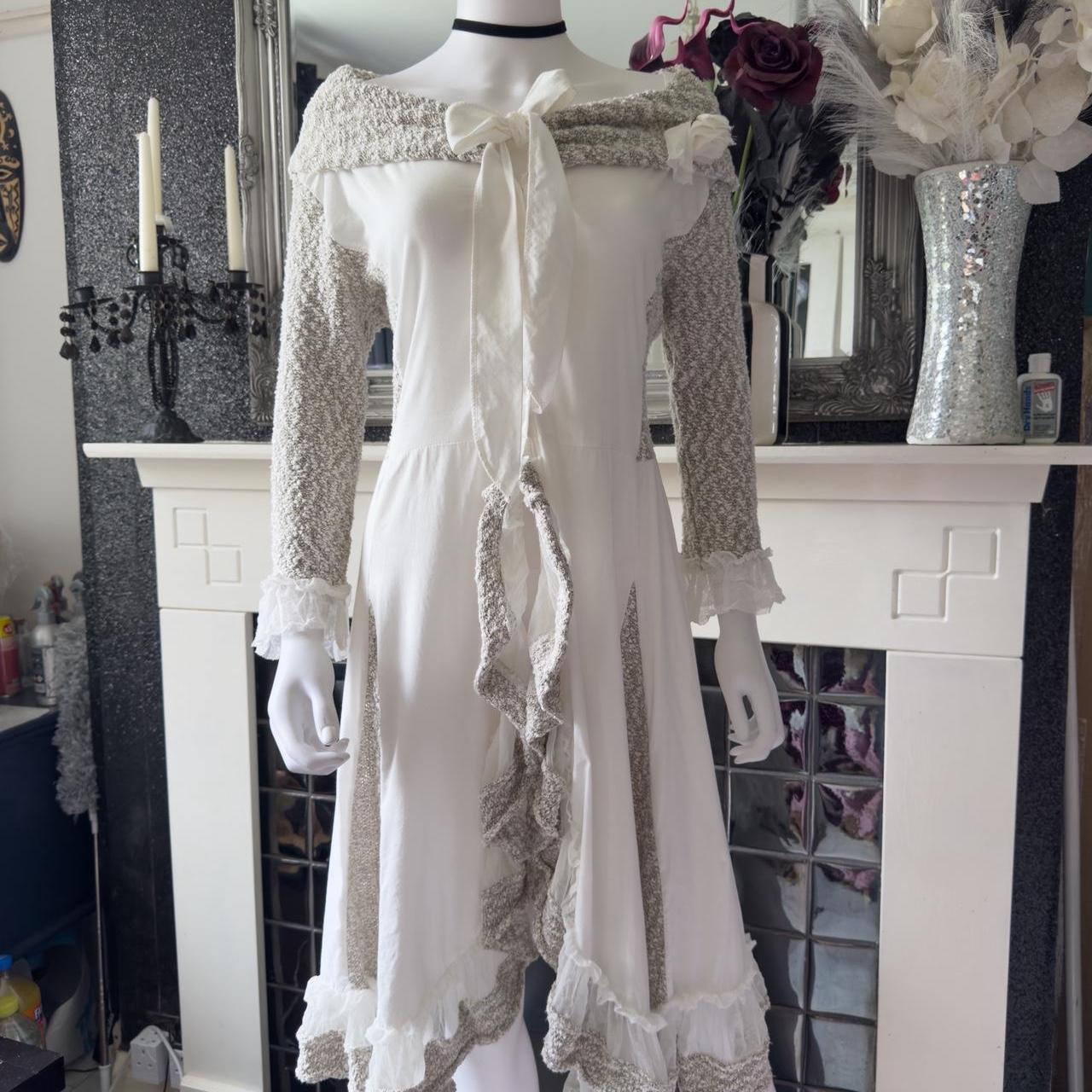 item listed by petitefraisee